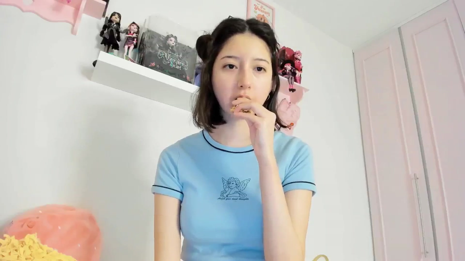 Gallery image thumbnail from Cherrycute666's myfreecams stream on, 11/30/2024, 05:43 image 5 of 20