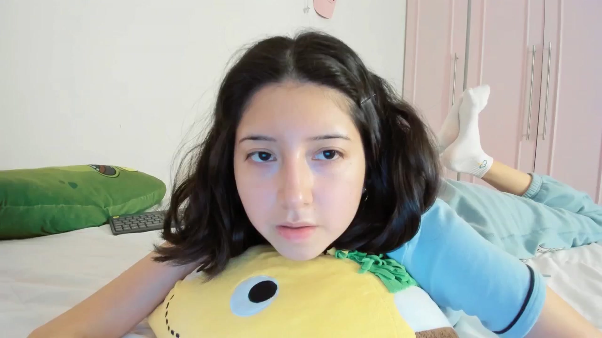 Gallery image thumbnail from Cherrycute666's myfreecams stream on, 11/30/2024, 08:18 image 15 of 20