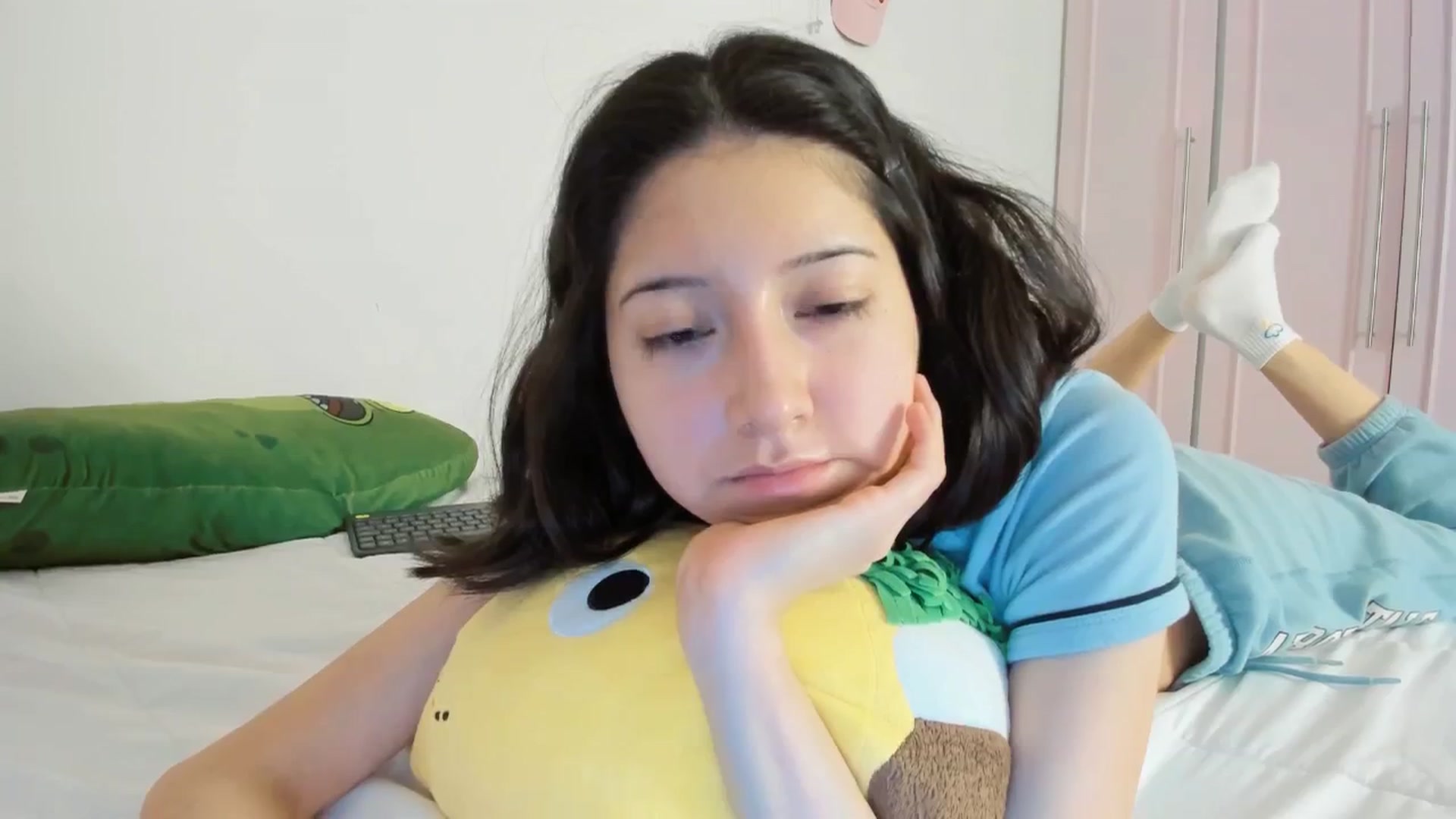 Gallery image thumbnail from Cherrycute666's myfreecams stream on, 11/30/2024, 08:18 image 17 of 20