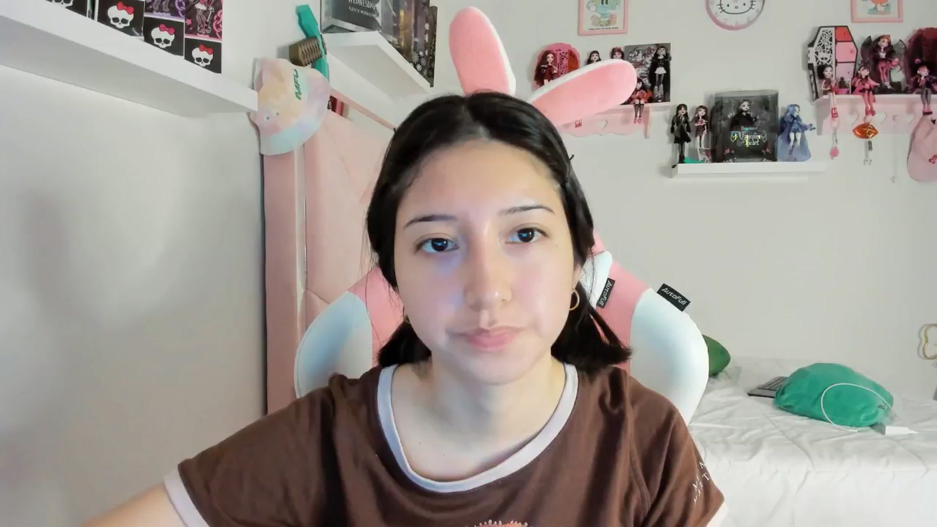 Gallery image thumbnail from Cherrycute666's myfreecams stream on, 12/02/2024, 02:56 image 11 of 20