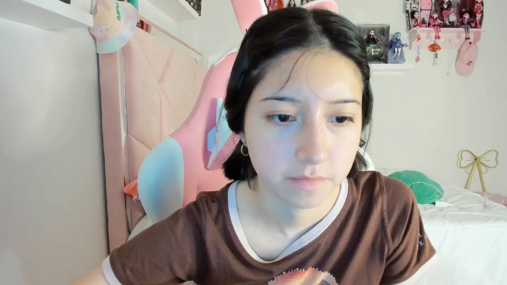 Gallery image thumbnail from Cherrycute666's myfreecams stream on, 12/02/2024, 04:12 image 4 of 20