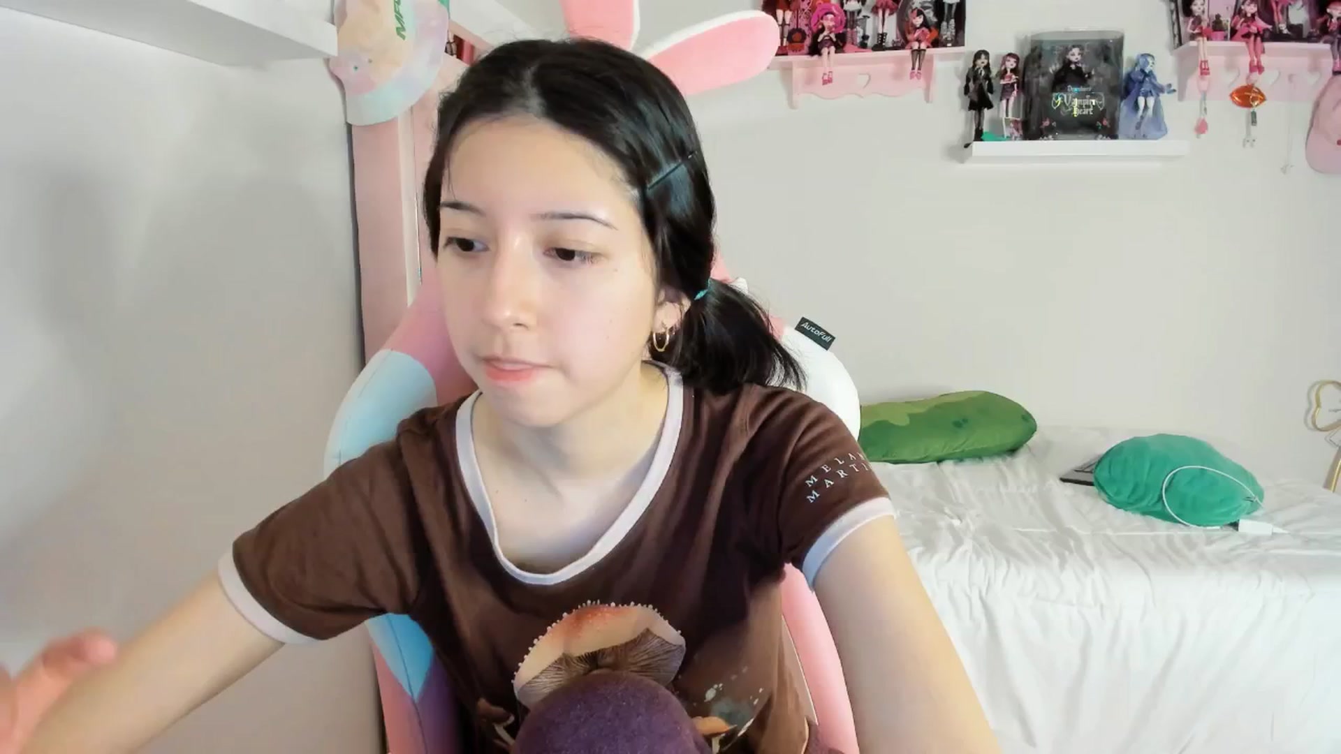 Gallery image thumbnail from Cherrycute666's myfreecams stream on, 12/02/2024, 04:12 image 20 of 20