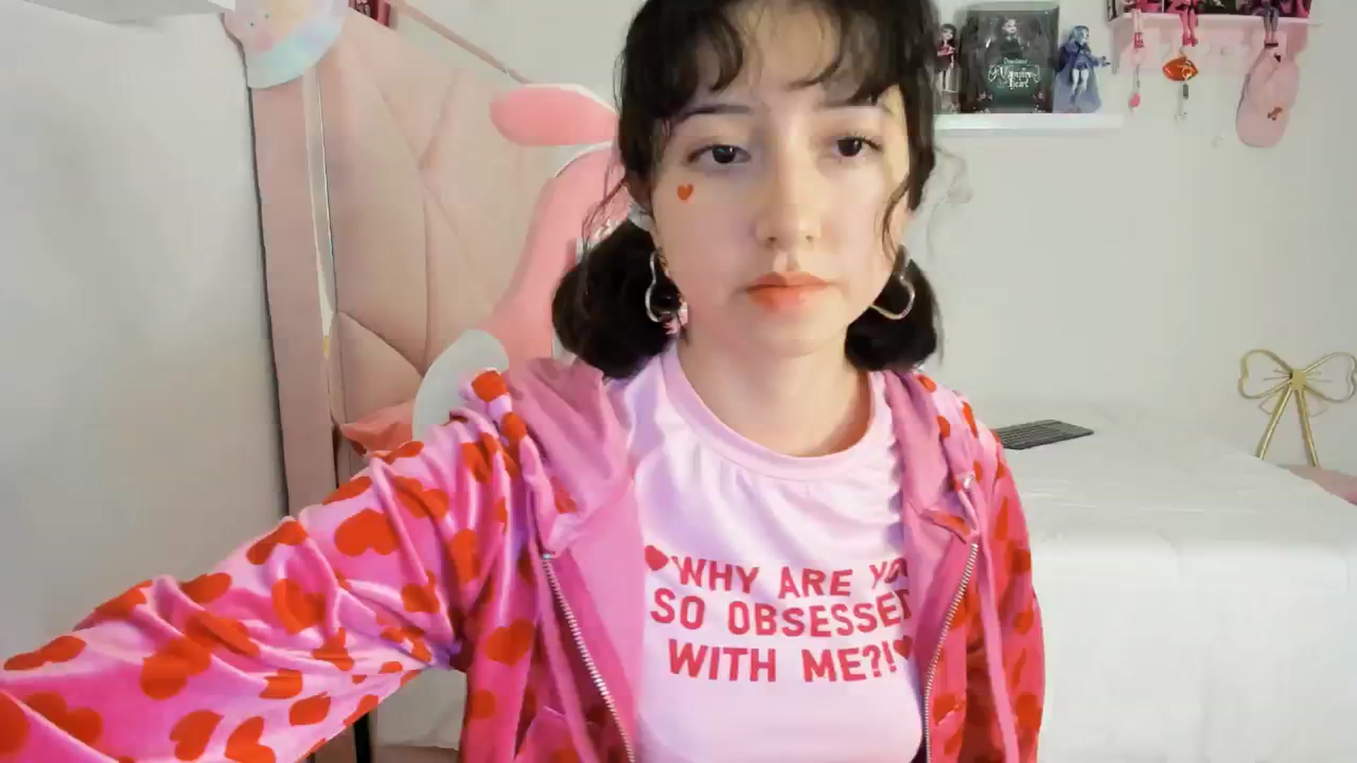 Gallery image thumbnail from Cherrycute666's myfreecams stream on, 12/03/2024, 05:21 image 3 of 20