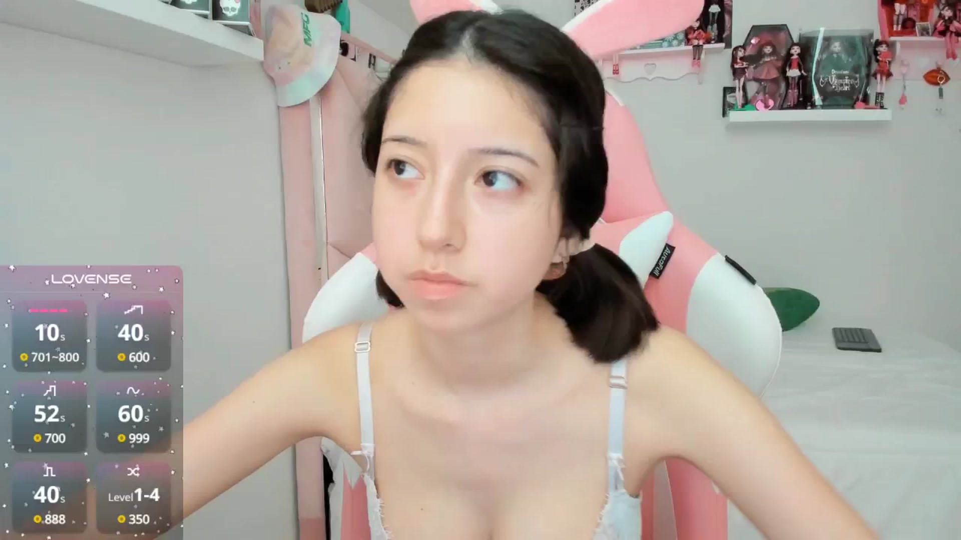 Gallery image thumbnail from Cherrycute666's myfreecams stream on, 12/05/2024, 23:47 image 14 of 20
