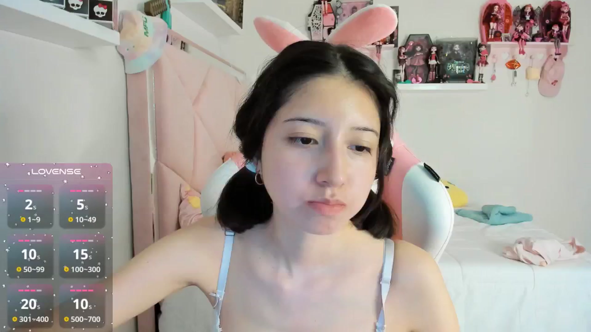 Gallery image thumbnail from Cherrycute666's myfreecams stream on, 12/06/2024, 05:30 image 20 of 20