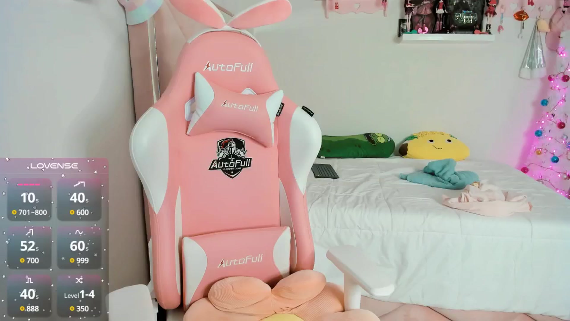 Gallery image thumbnail from Cherrycute666's myfreecams stream on, 12/06/2024, 07:23 image 16 of 20