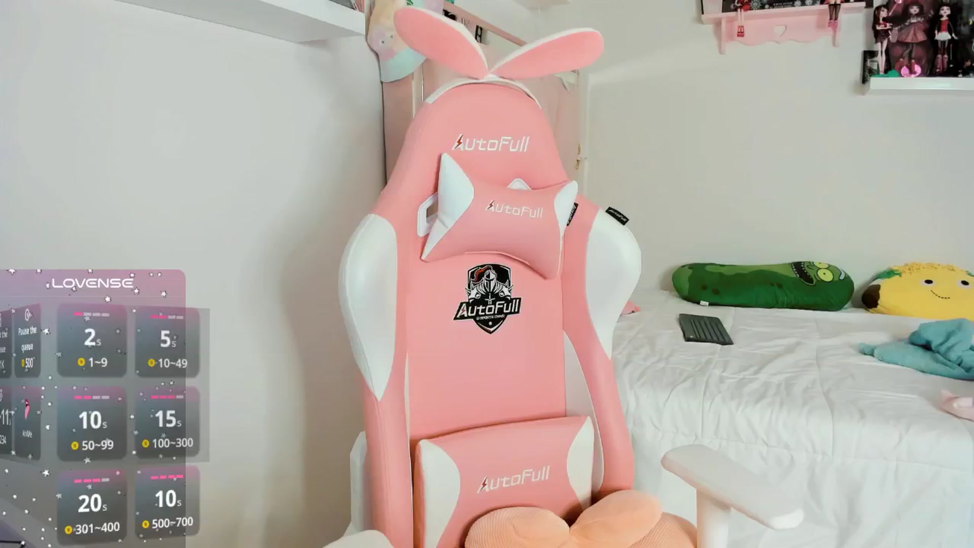 Gallery image thumbnail from Cherrycute666's myfreecams stream on, 12/06/2024, 07:23 image 18 of 20