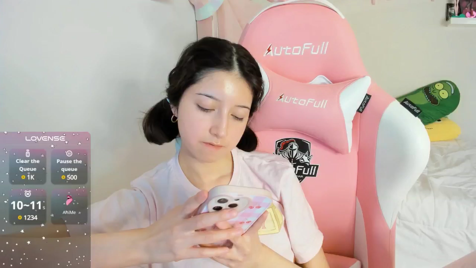 Gallery image thumbnail from Cherrycute666's myfreecams stream on, 12/06/2024, 09:39 image 6 of 20