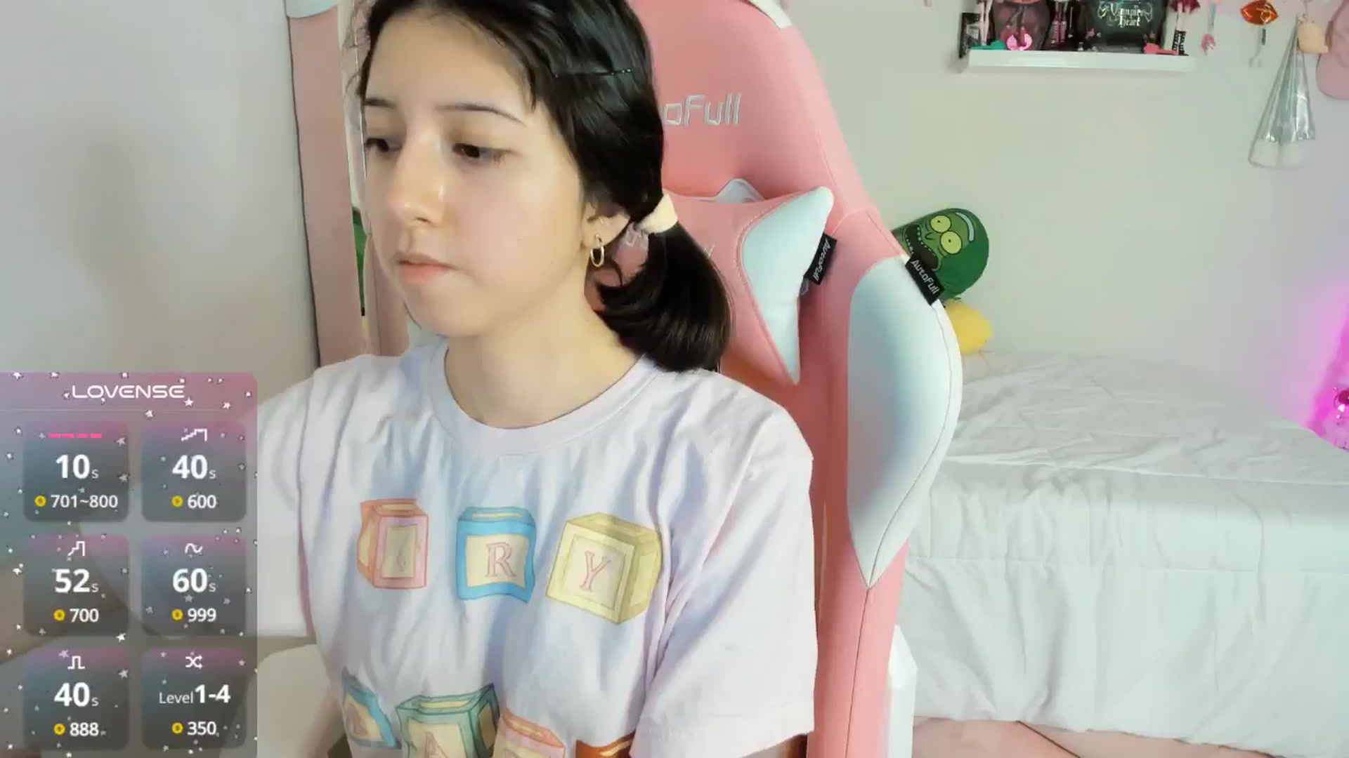 Gallery image thumbnail from Cherrycute666's myfreecams stream on, 12/06/2024, 11:03 image 18 of 20