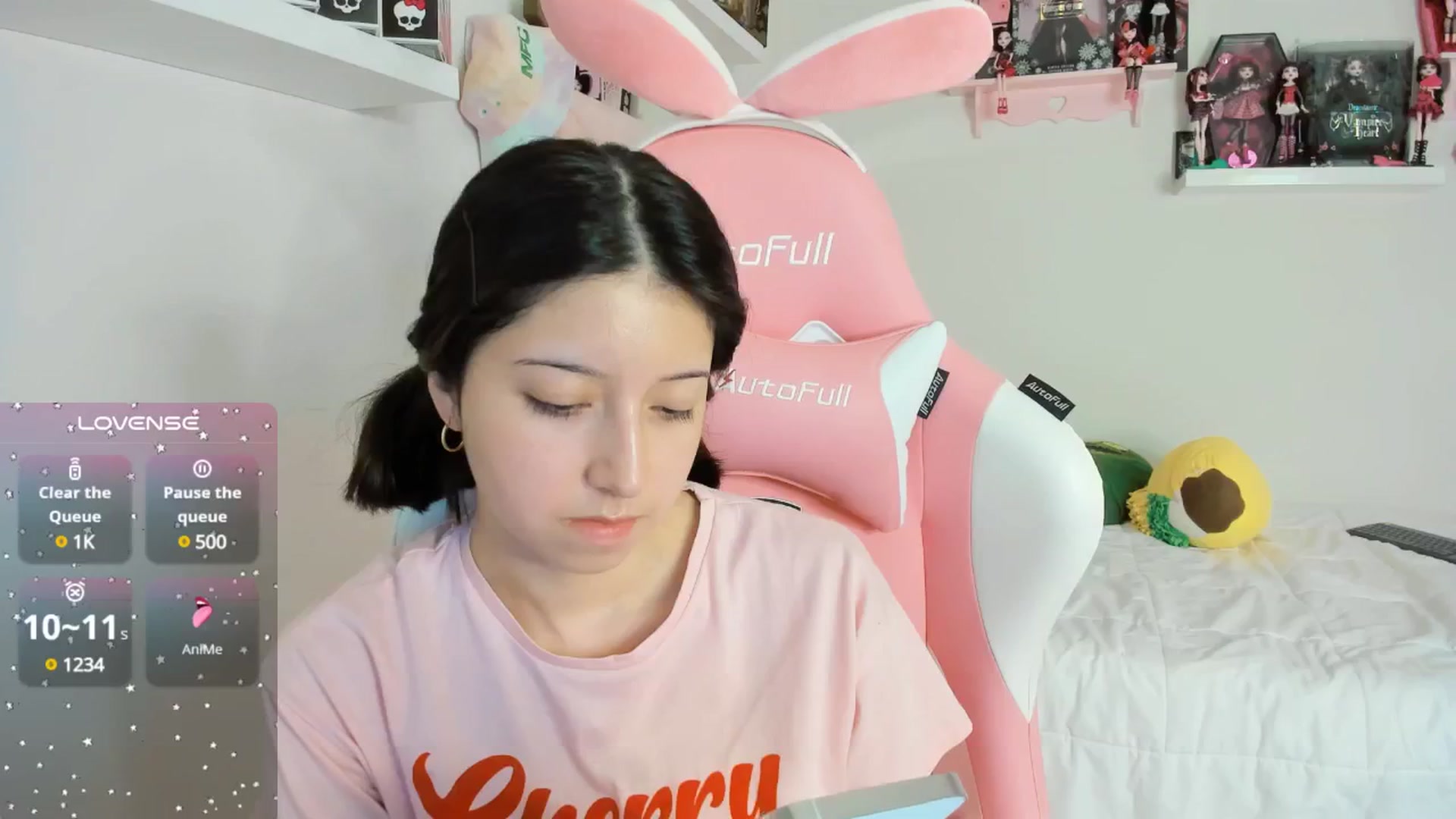 Gallery image thumbnail from Cherrycute666's myfreecams stream on, 12/07/2024, 07:34 image 7 of 20