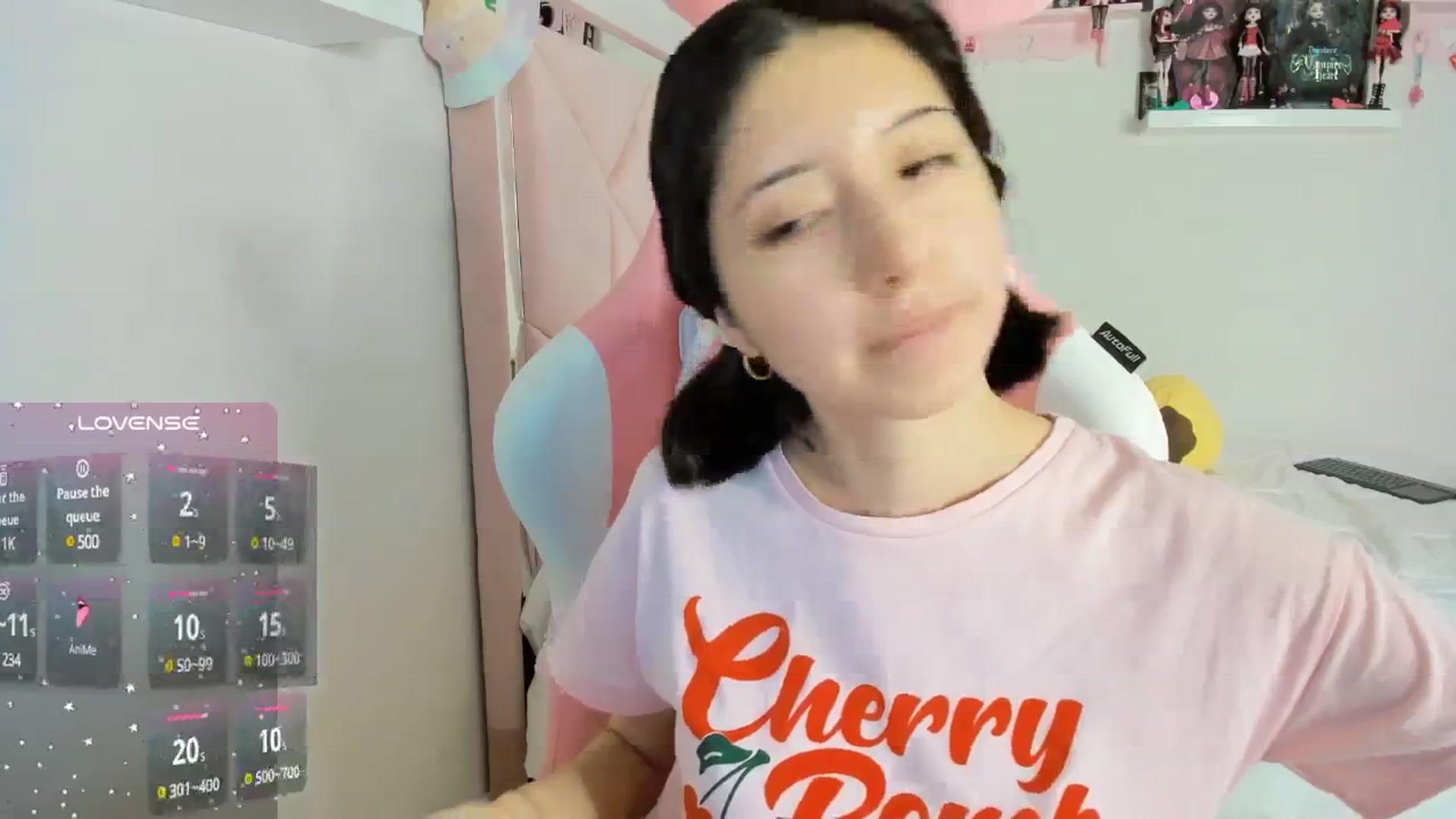 Gallery image thumbnail from Cherrycute666's myfreecams stream on, 12/07/2024, 07:34 image 10 of 20