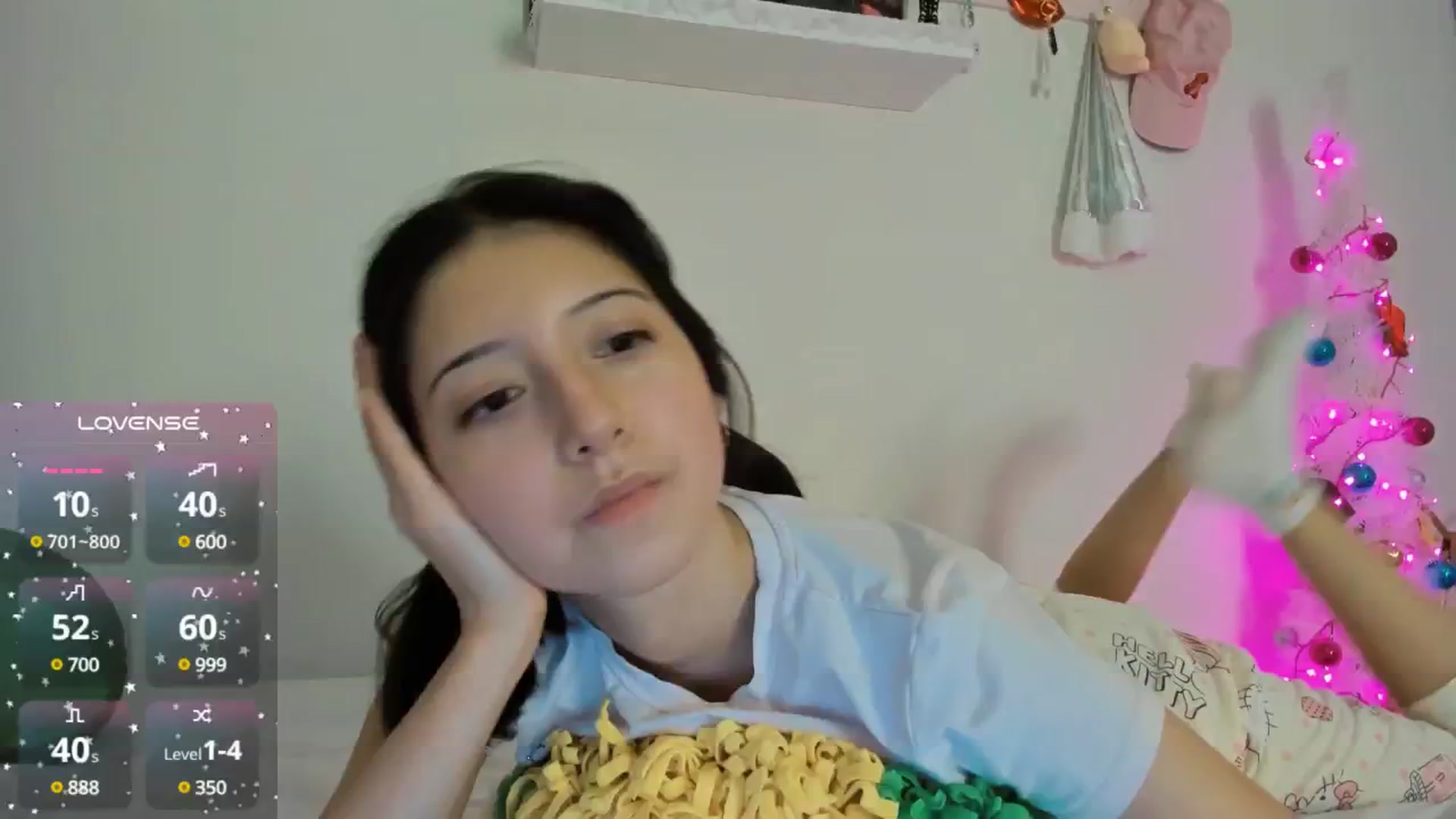 Gallery image thumbnail from Cherrycute666's myfreecams stream on, 12/08/2024, 07:31 image 12 of 20