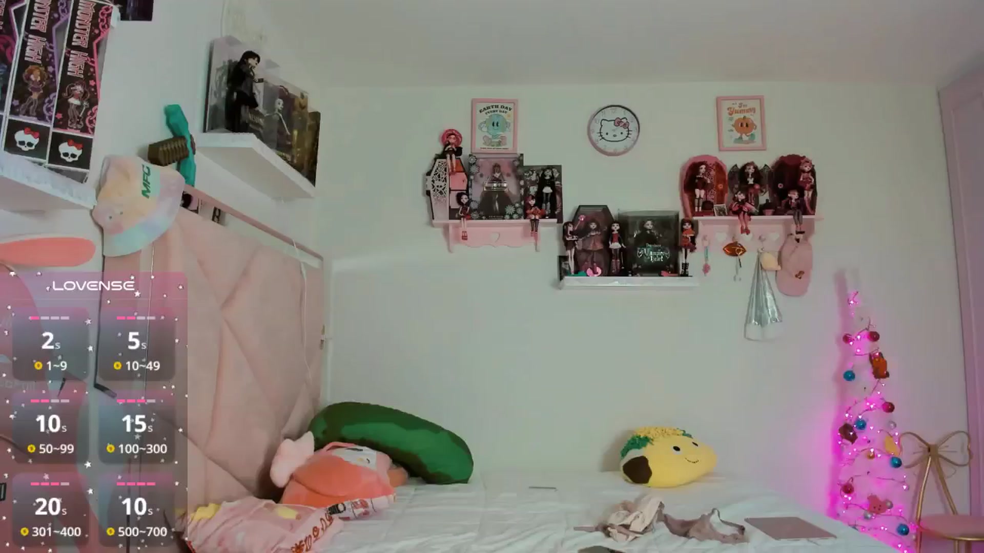 Gallery image thumbnail from Cherrycute666's myfreecams stream on, 12/08/2024, 07:31 image 16 of 20