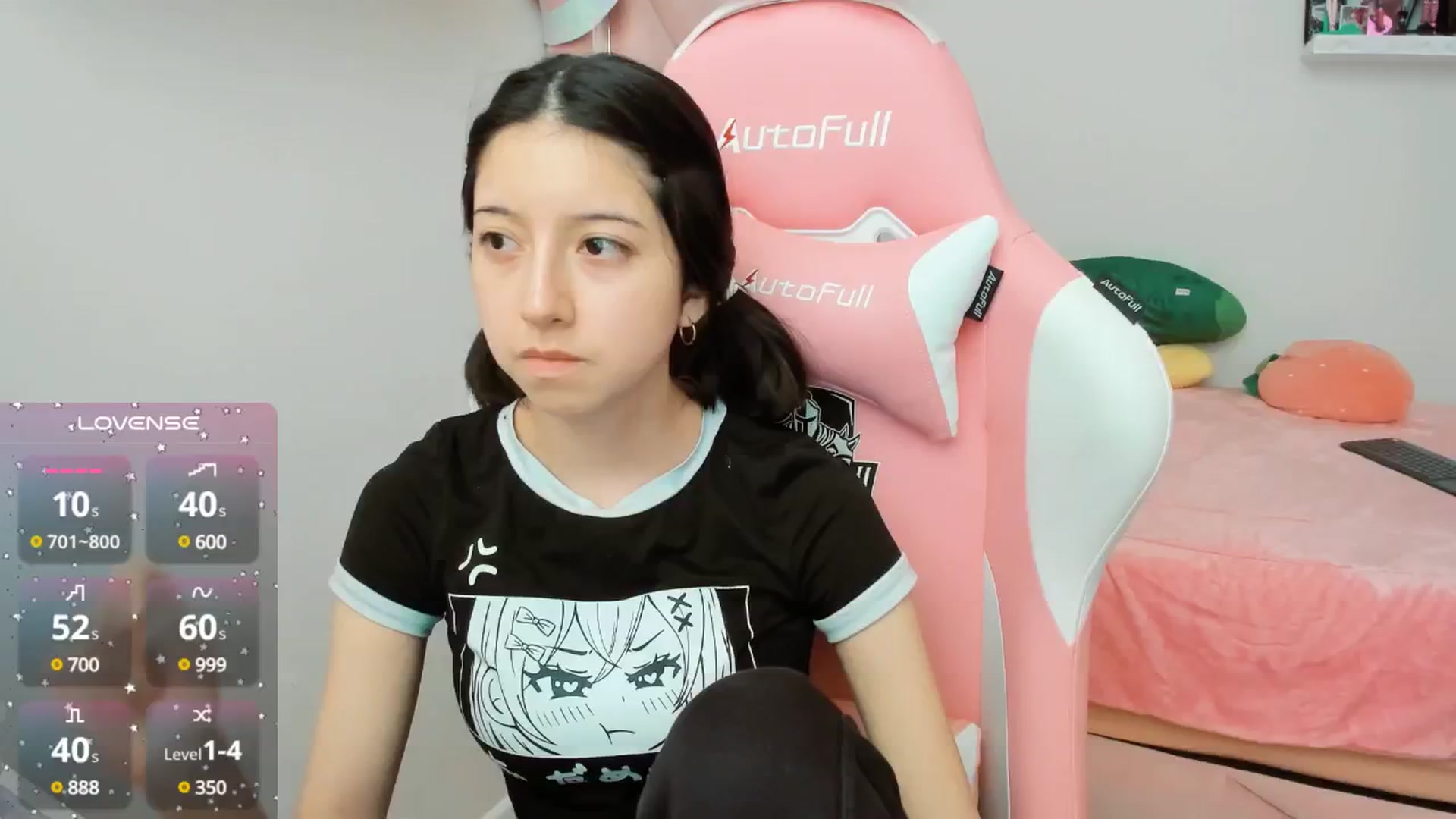 Gallery image thumbnail from Cherrycute666's myfreecams stream on, 12/11/2024, 23:09 image 15 of 20