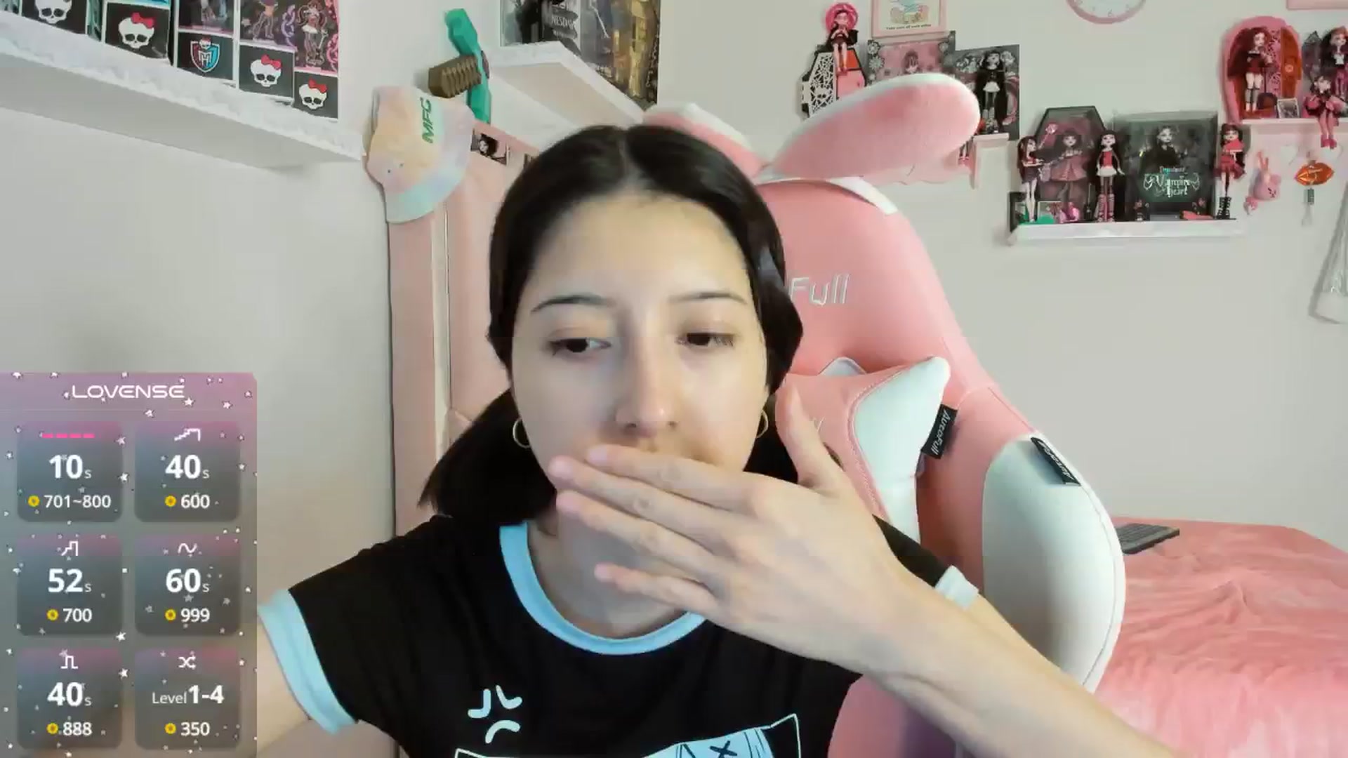 Gallery image thumbnail from Cherrycute666's myfreecams stream on, 12/12/2024, 05:11 image 8 of 20