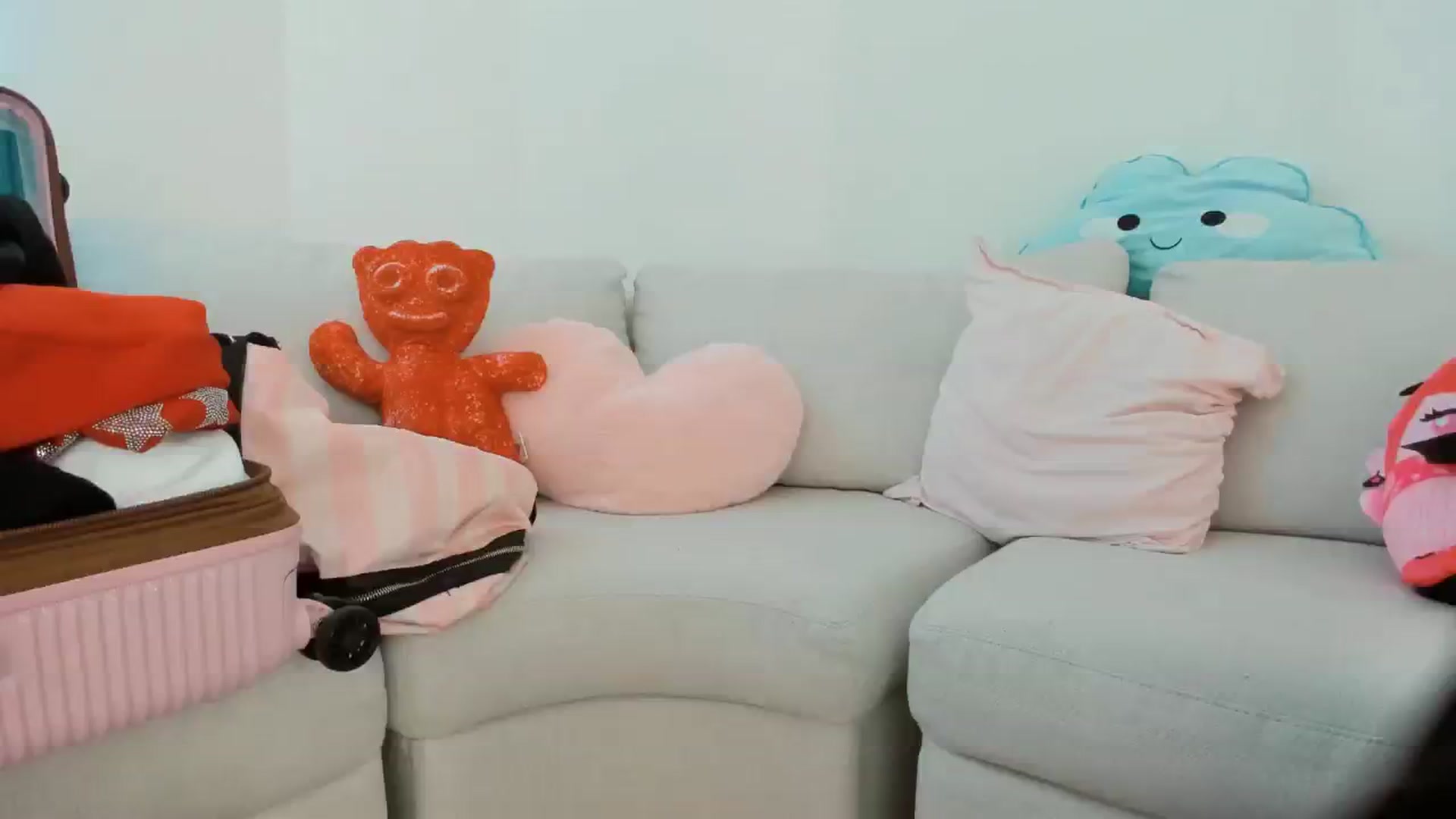Gallery image thumbnail from Cherrycute666's myfreecams stream on, 12/13/2024, 22:26 image 11 of 20