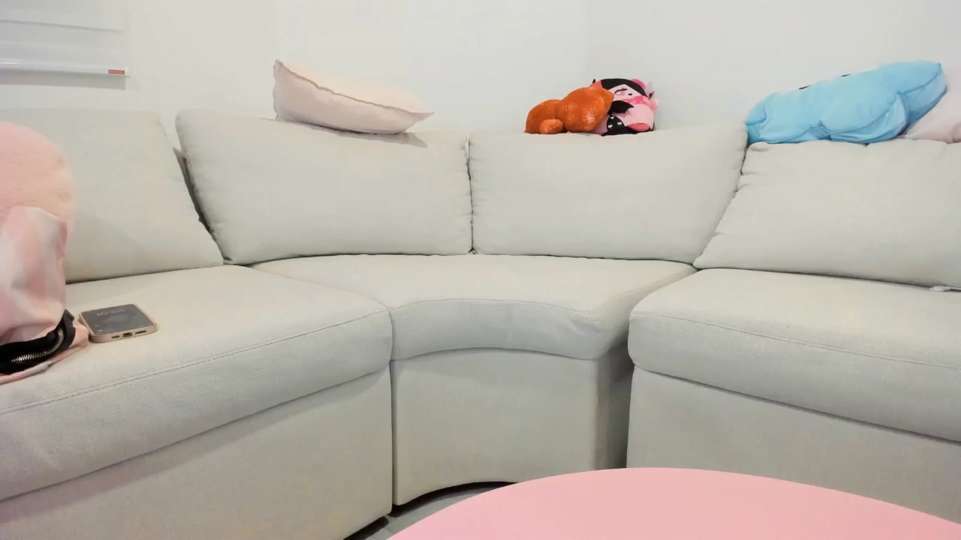 Gallery image thumbnail from Cherrycute666's myfreecams stream on, 12/14/2024, 05:07 image 5 of 20