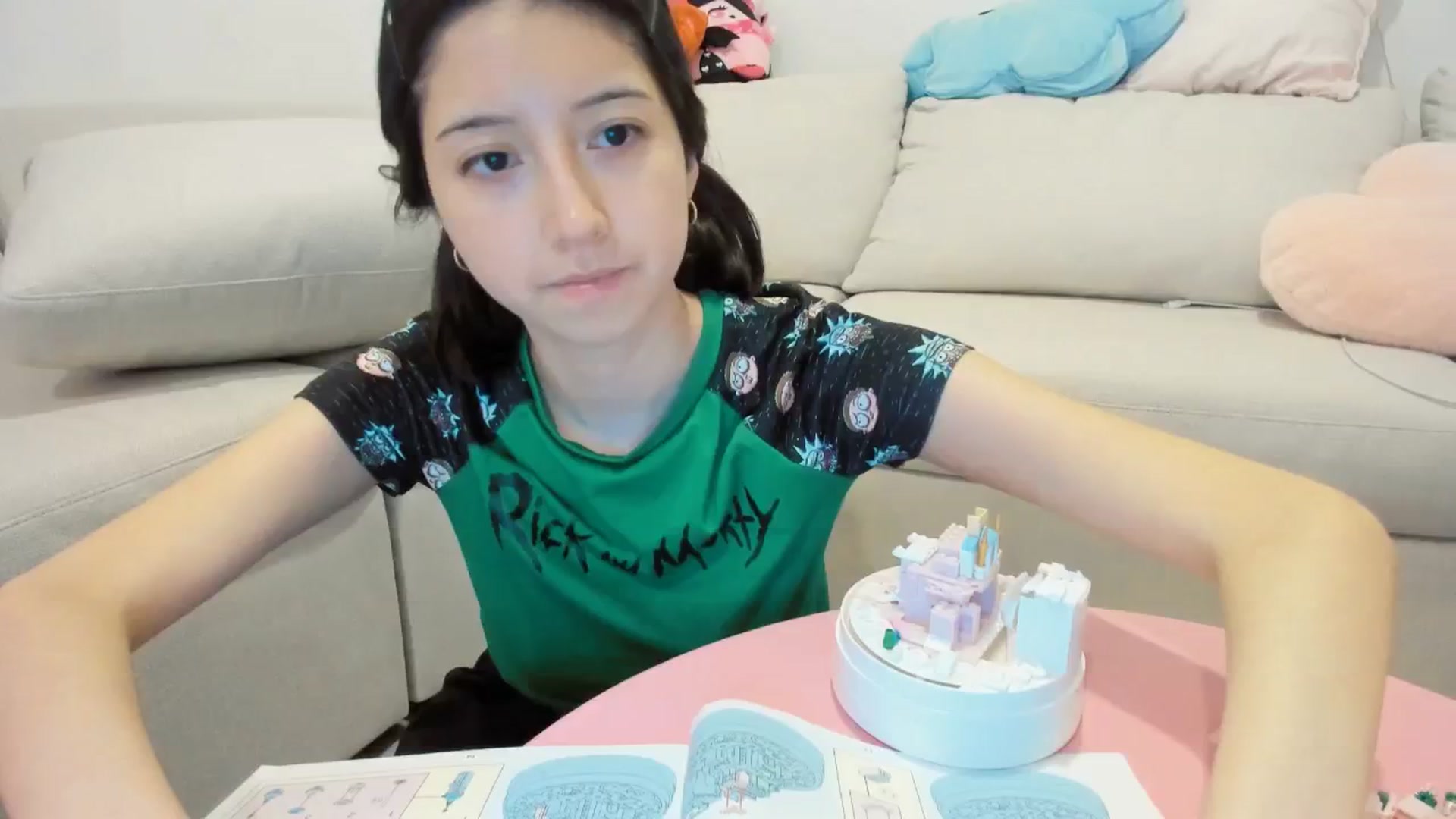 Gallery image thumbnail from Cherrycute666's myfreecams stream on, 12/14/2024, 05:07 image 20 of 20