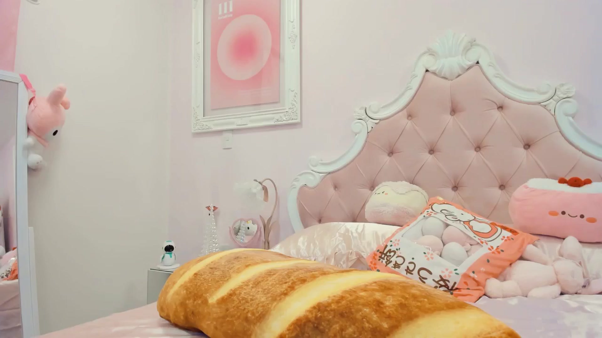 Gallery image thumbnail from Cherrycute666's myfreecams stream on, 12/17/2024, 01:16 image 20 of 20
