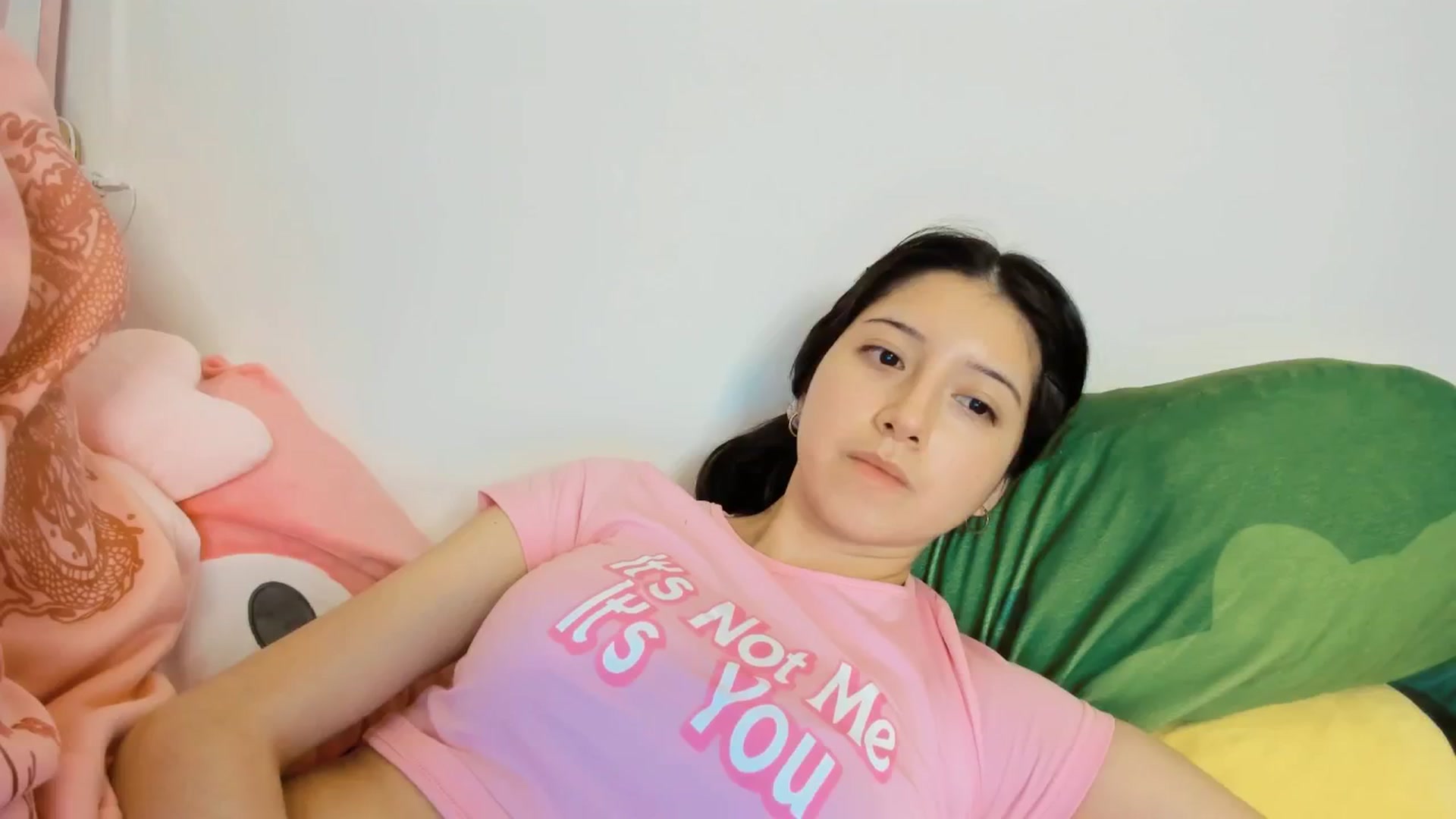 Gallery image thumbnail from Cherrycute666's myfreecams stream on, 12/21/2024, 11:04 image 11 of 20