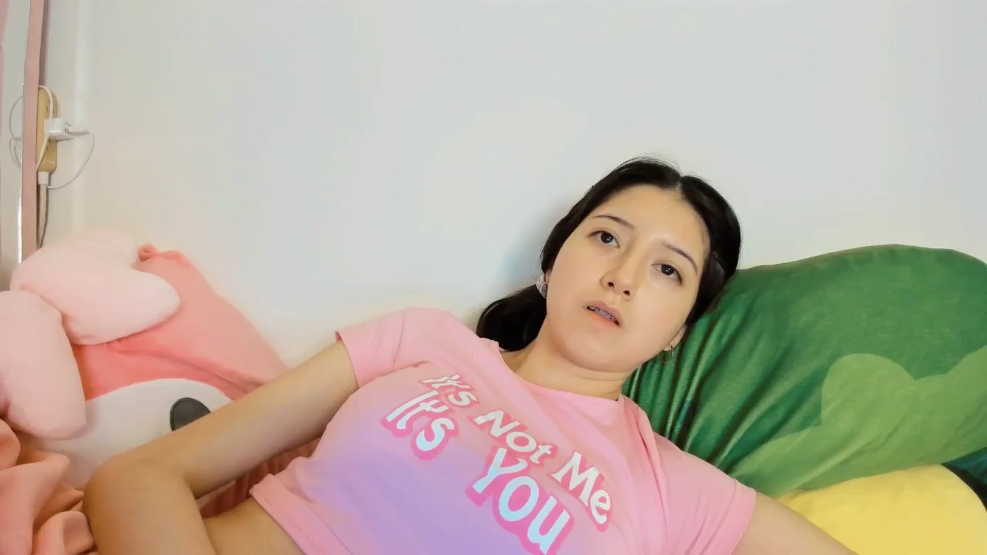 Gallery image thumbnail from Cherrycute666's myfreecams stream on, 12/21/2024, 11:04 image 12 of 20