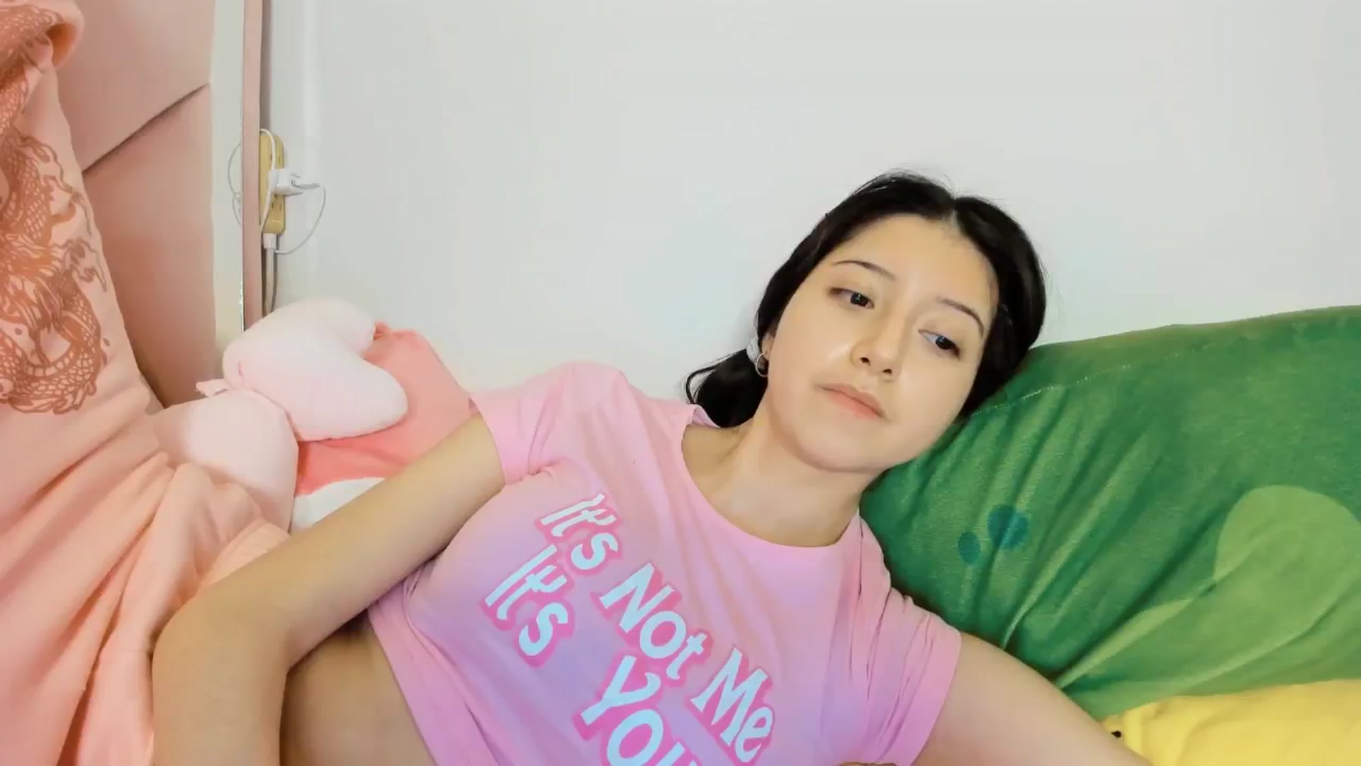 Gallery image thumbnail from Cherrycute666's myfreecams stream on, 12/21/2024, 11:04 image 4 of 20