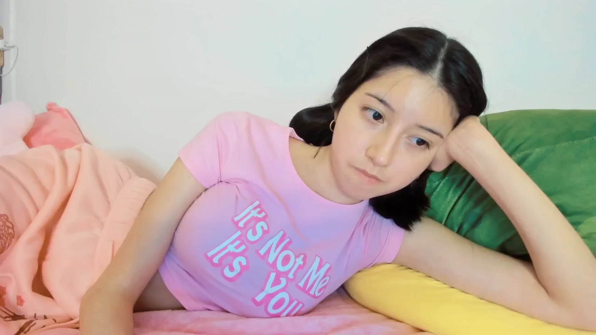 Gallery image thumbnail from Cherrycute666's myfreecams stream on, 12/21/2024, 12:29 image 20 of 20