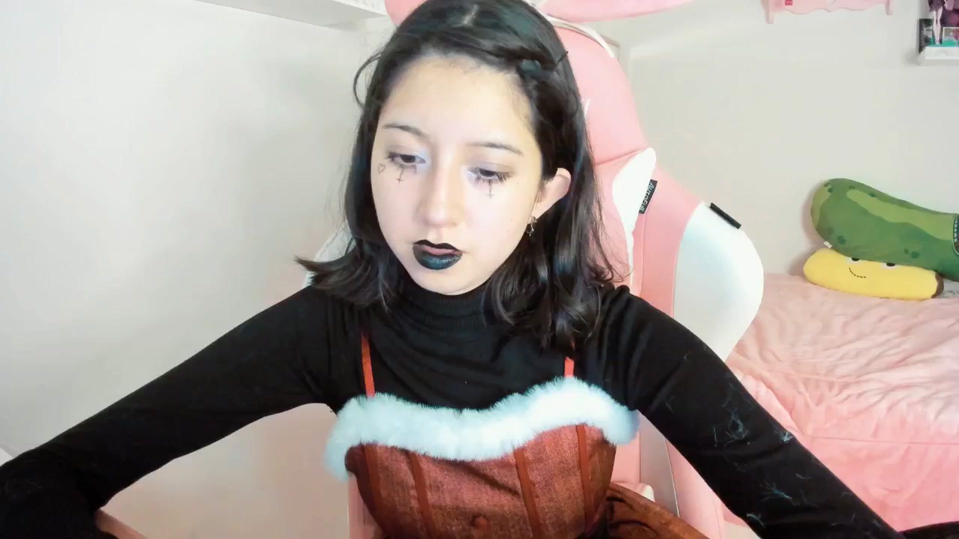 Gallery image thumbnail from Cherrycute666's myfreecams stream on, 12/23/2024, 10:45 image 2 of 20