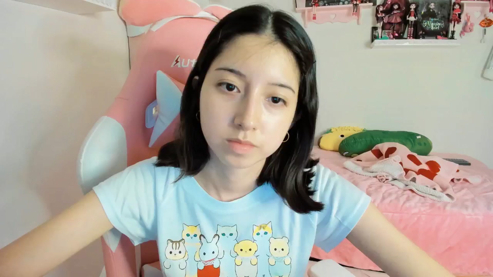 Gallery image thumbnail from Cherrycute666's myfreecams stream on, 12/26/2024, 05:28 image 3 of 20