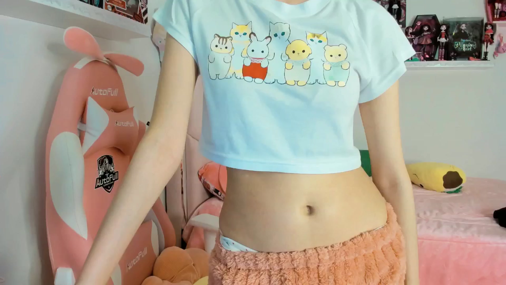 Gallery image thumbnail from Cherrycute666's myfreecams stream on, 12/26/2024, 10:15 image 18 of 20