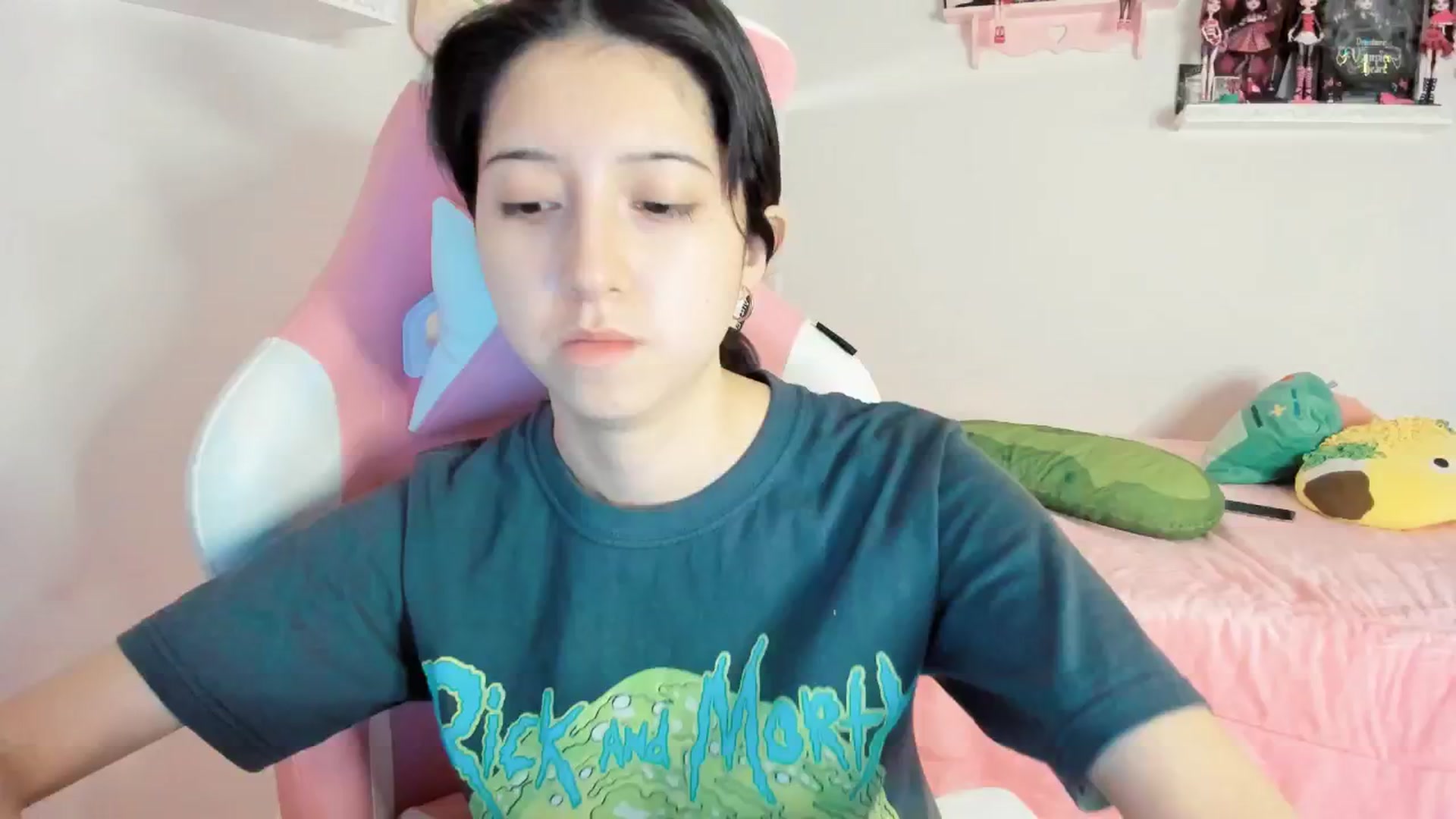 Gallery image thumbnail from Cherrycute666's myfreecams stream on, 12/29/2024, 01:56 image 3 of 20