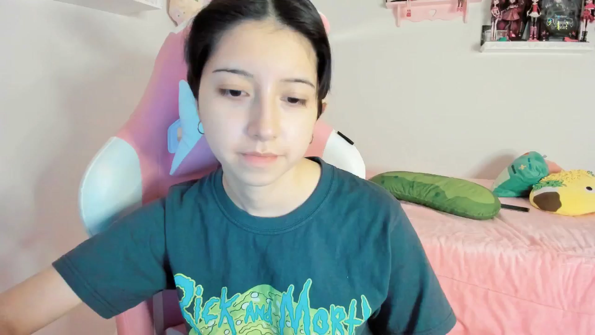 Gallery image thumbnail from Cherrycute666's myfreecams stream on, 12/29/2024, 01:56 image 7 of 20