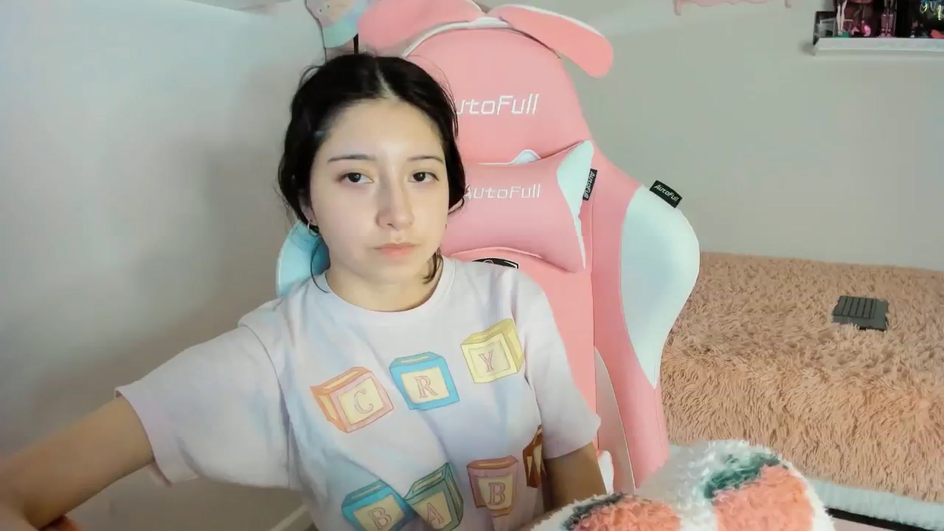 Gallery image thumbnail from Cherrycute666's myfreecams stream on, 01/14/2025, 07:07 image 9 of 20