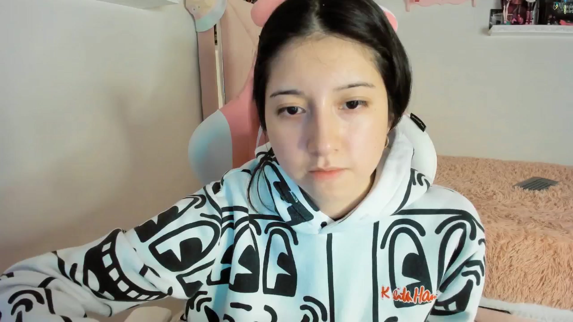 Gallery image thumbnail from Cherrycute666's myfreecams stream on, 01/15/2025, 05:36 image 19 of 20
