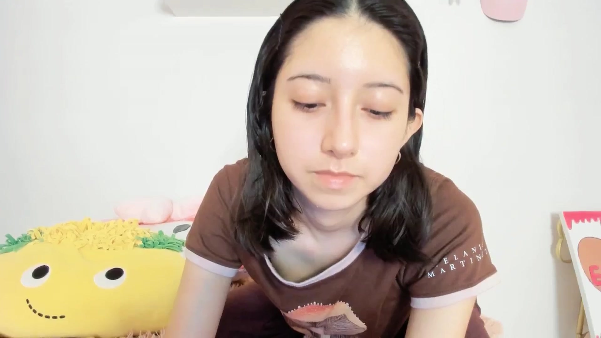 Gallery image thumbnail from Cherrycute666's myfreecams stream on, 01/18/2025, 11:17 image 19 of 20