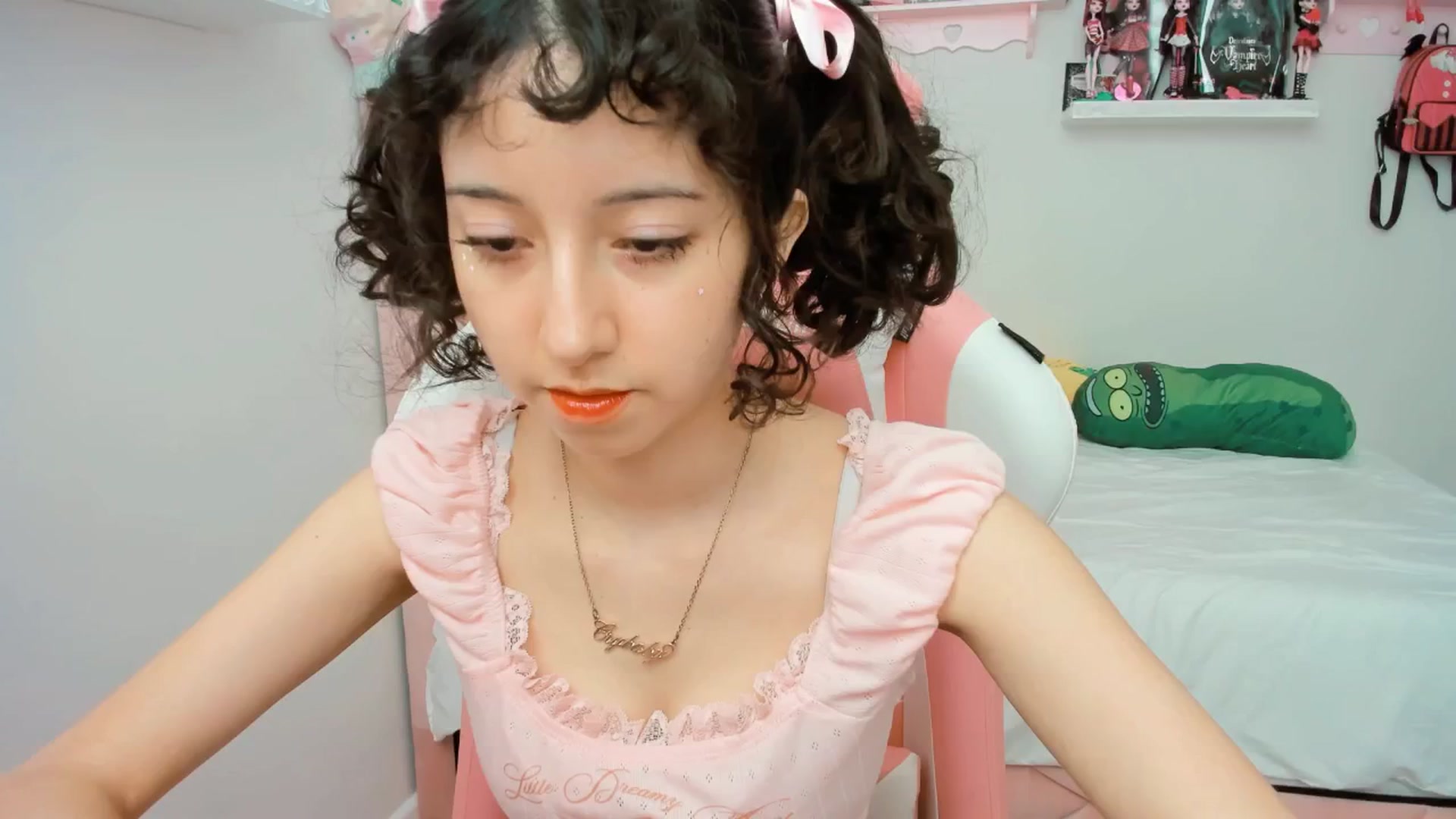 Gallery image thumbnail from Cherrycute666's myfreecams stream on, 01/21/2025, 21:47 image 19 of 20