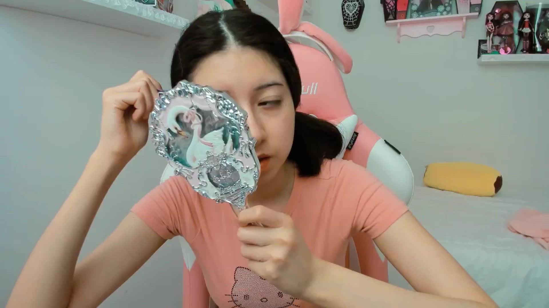 Gallery image thumbnail from Cherrycute666's myfreecams stream on, 01/23/2025, 20:11 image 7 of 20