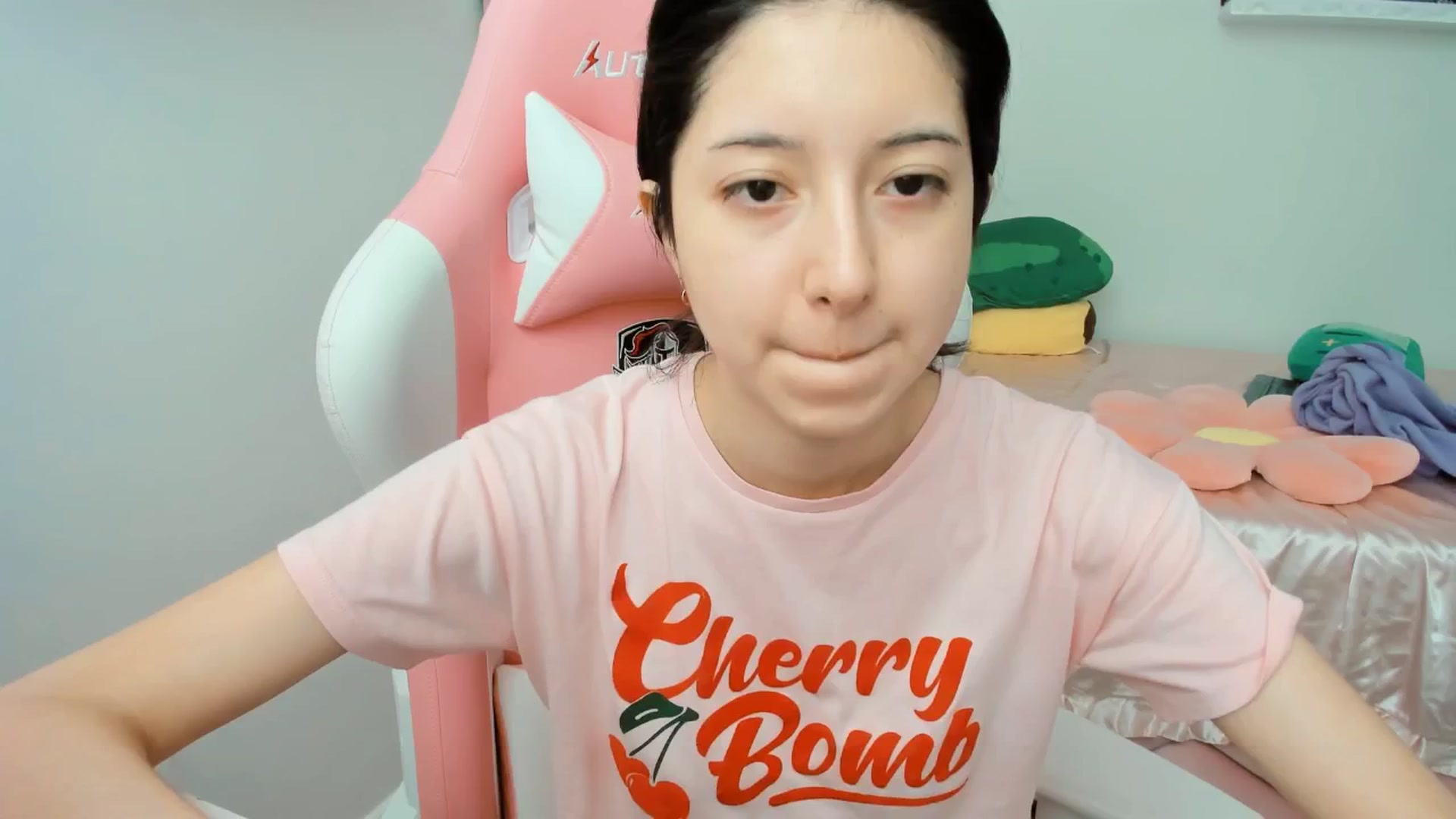 Gallery image thumbnail from Cherrycute666's myfreecams stream on, 01/29/2025, 20:46 image 2 of 20
