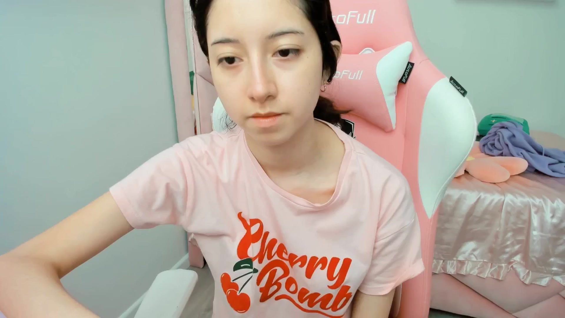 Gallery image thumbnail from Cherrycute666's myfreecams stream on, 01/29/2025, 20:46 image 7 of 20