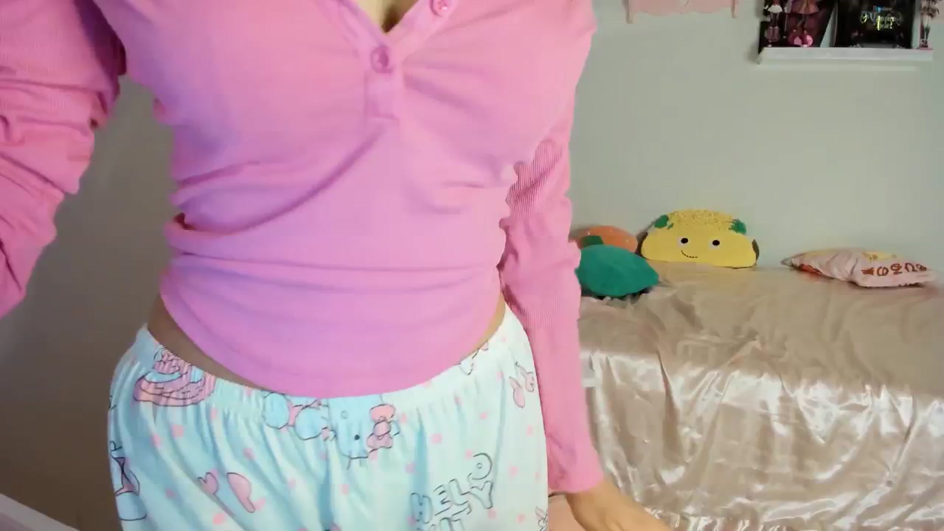 Gallery image thumbnail from Cherrycute666's myfreecams stream on, 02/02/2025, 11:43 image 7 of 20