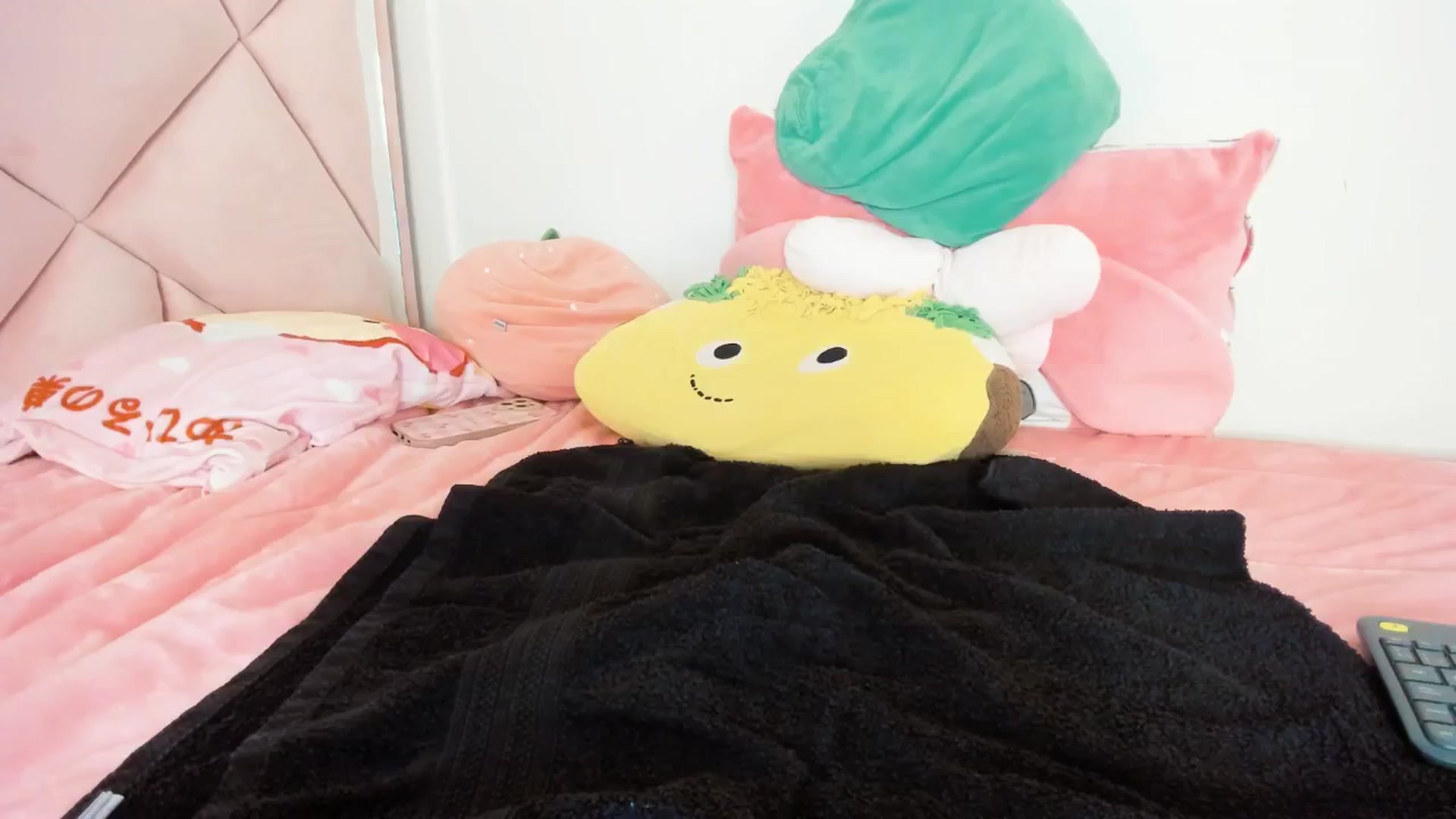 Gallery image thumbnail from Cherrycute666's myfreecams stream on, 02/09/2025, 12:11 image 16 of 20