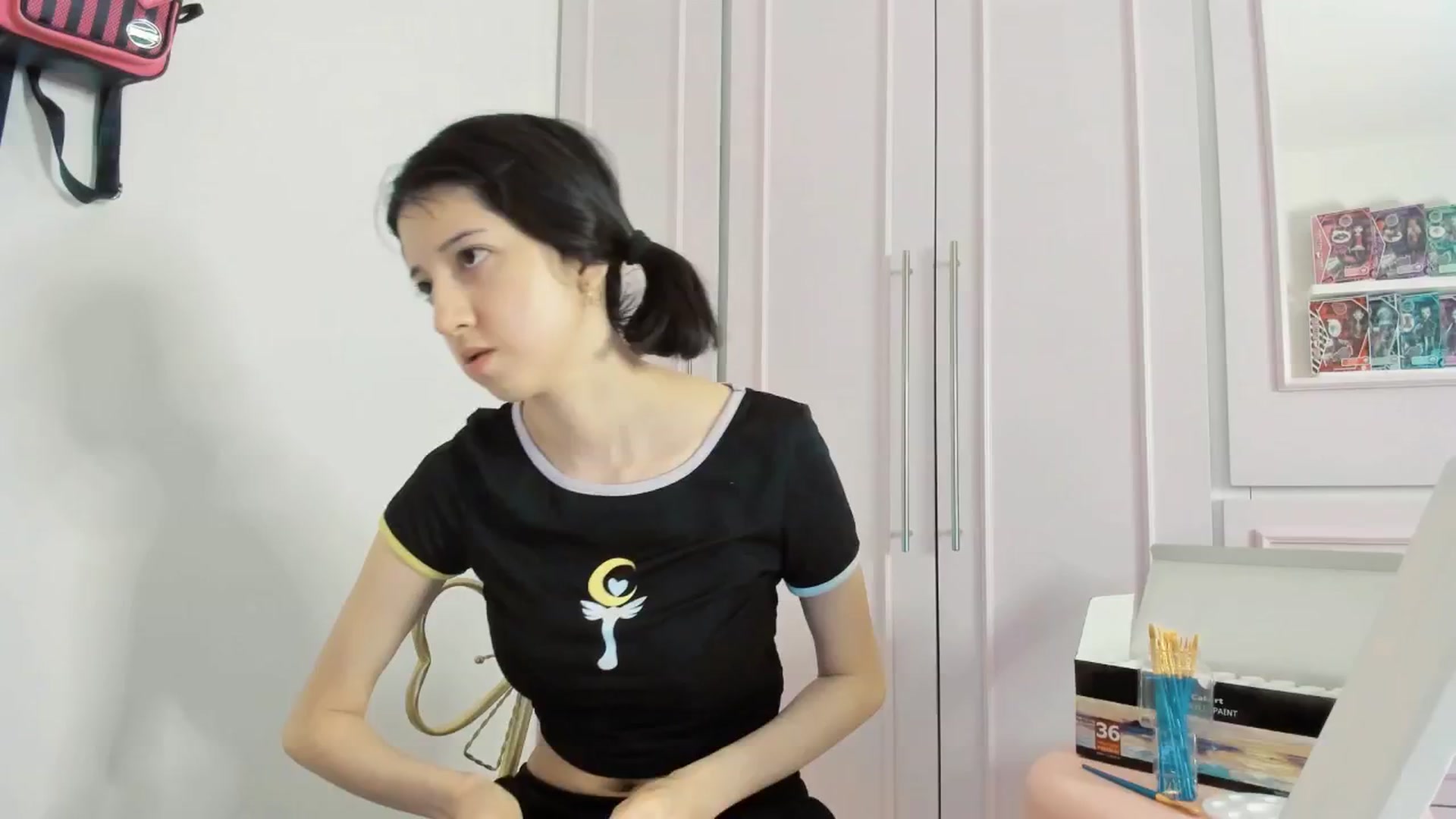 Gallery image thumbnail from Cherrycute666's myfreecams stream on, 02/13/2025, 07:33 image 7 of 20