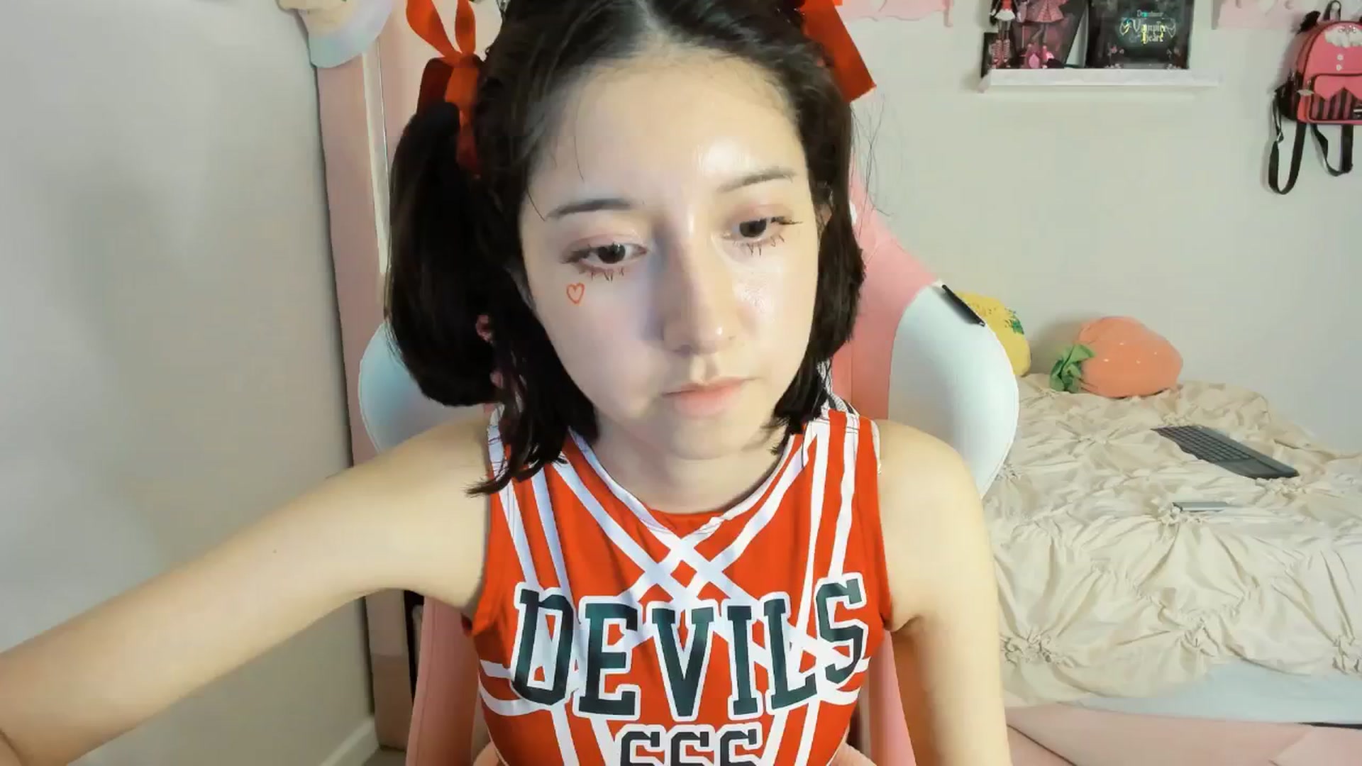 Gallery image thumbnail from Cherrycute666's myfreecams stream on, 02/15/2025, 07:43 image 20 of 20