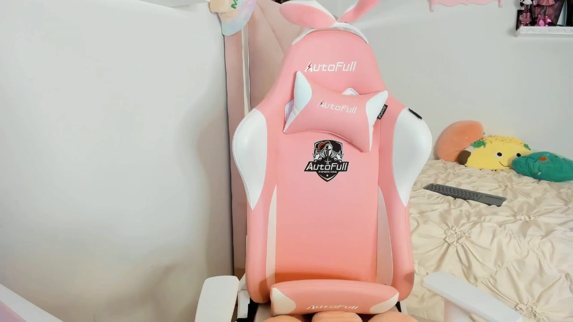 Gallery image thumbnail from Cherrycute666's myfreecams stream on, 02/16/2025, 13:06 image 4 of 20