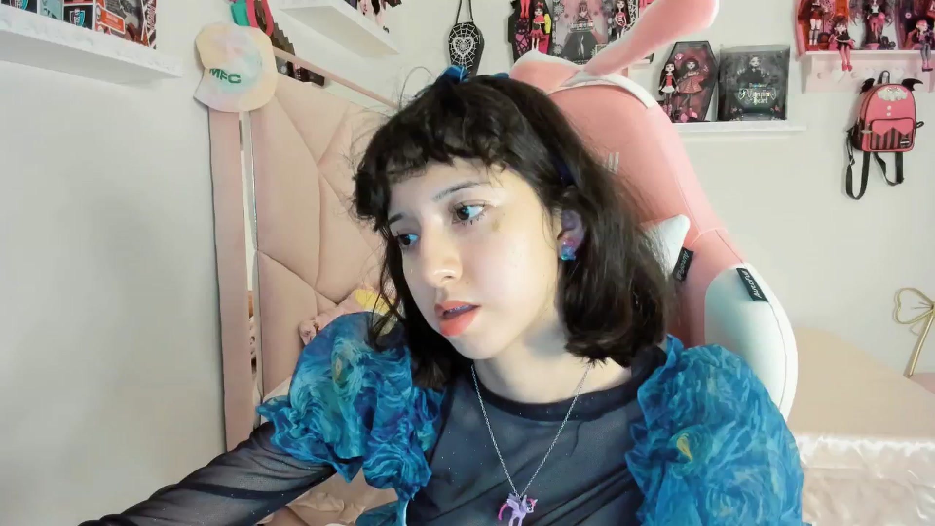 Gallery image thumbnail from Cherrycute666's myfreecams stream on, 02/20/2025, 04:36 image 9 of 20