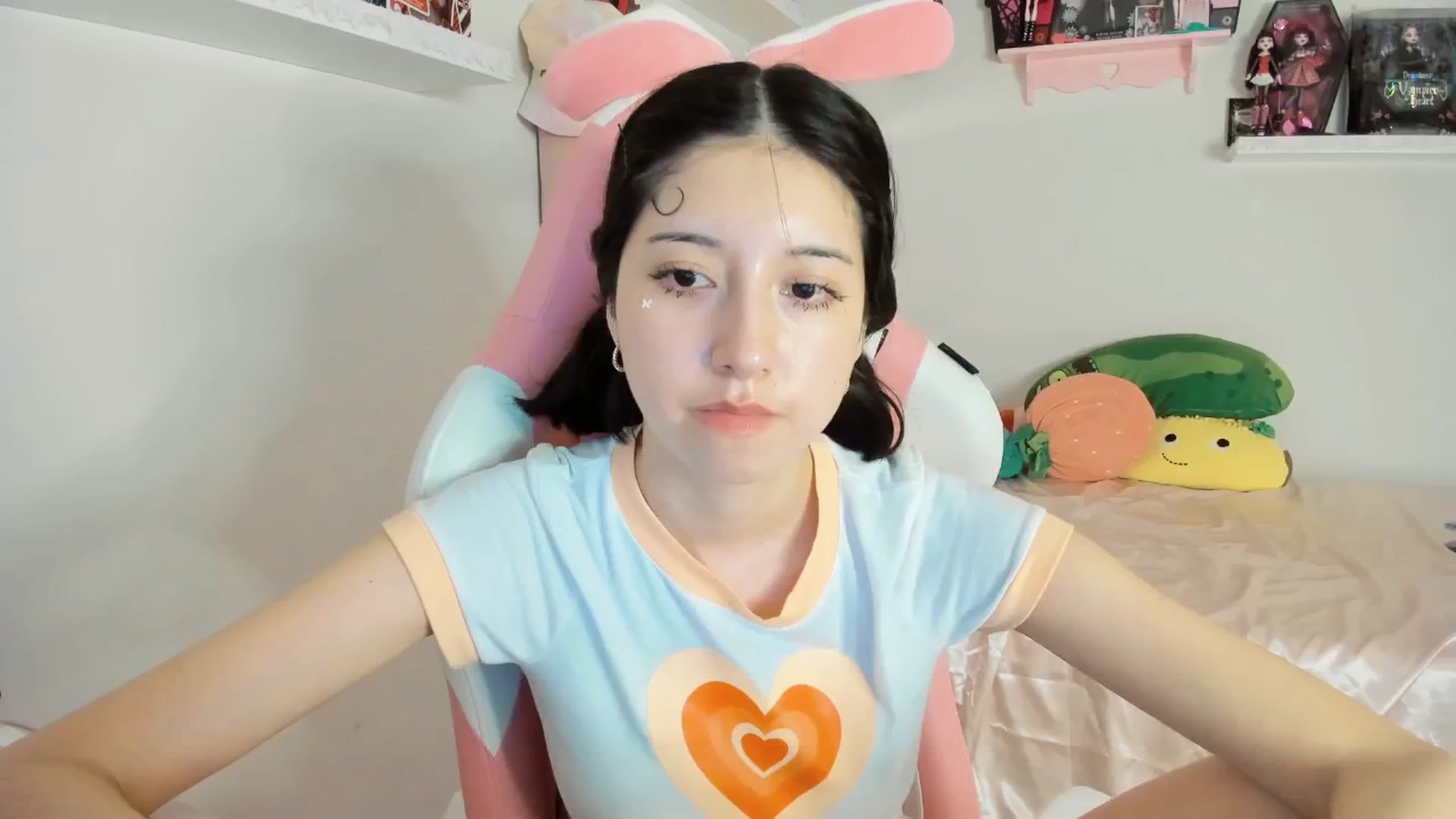 Gallery image thumbnail from Cherrycute666's myfreecams stream on, 02/22/2025, 06:34 image 1 of 20