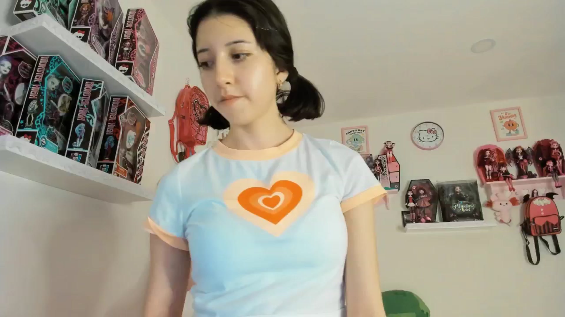 Gallery image thumbnail from Cherrycute666's myfreecams stream on, 02/22/2025, 10:30 image 1 of 20
