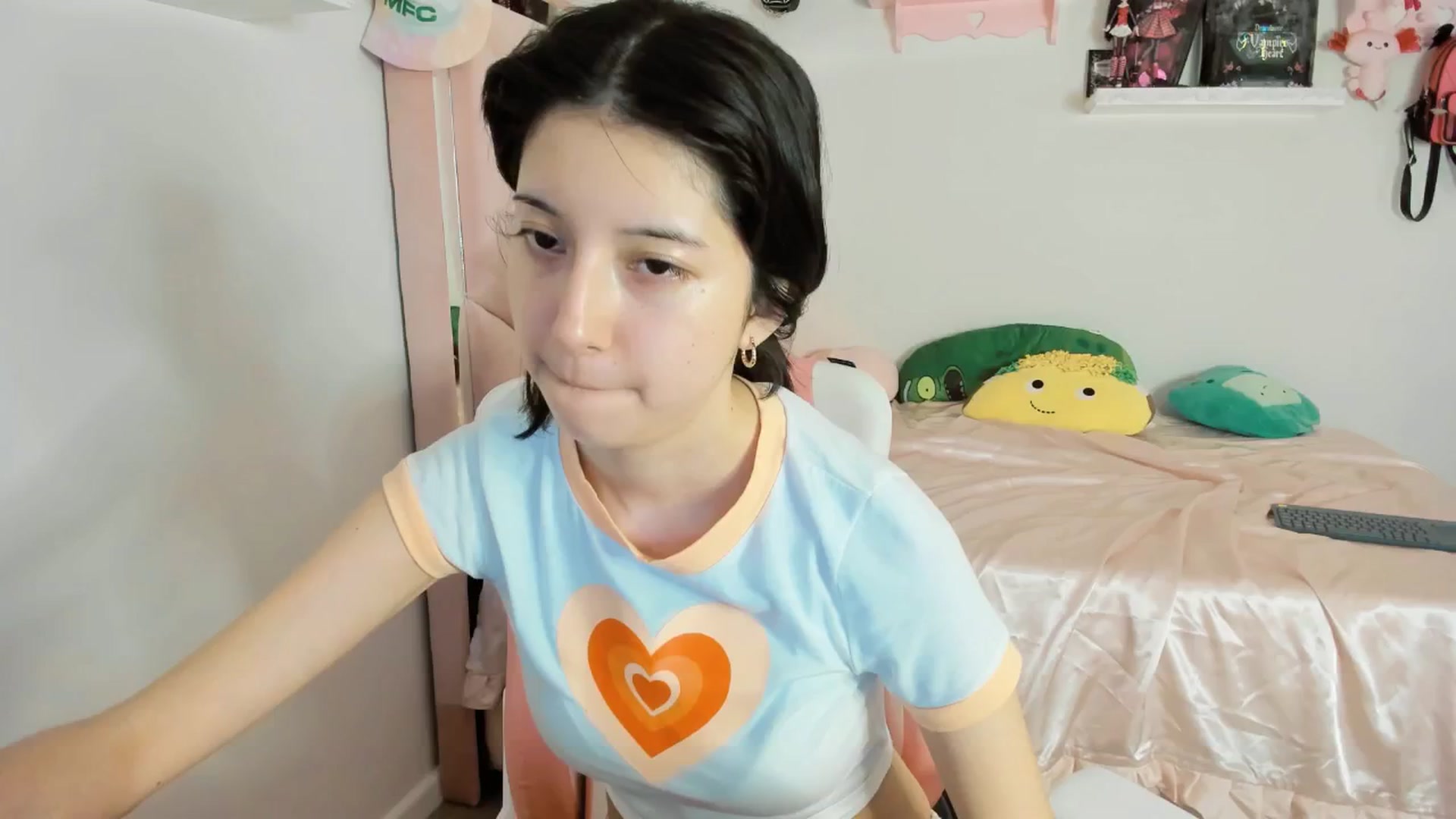 Gallery image thumbnail from Cherrycute666's myfreecams stream on, 02/22/2025, 11:20 image 13 of 20