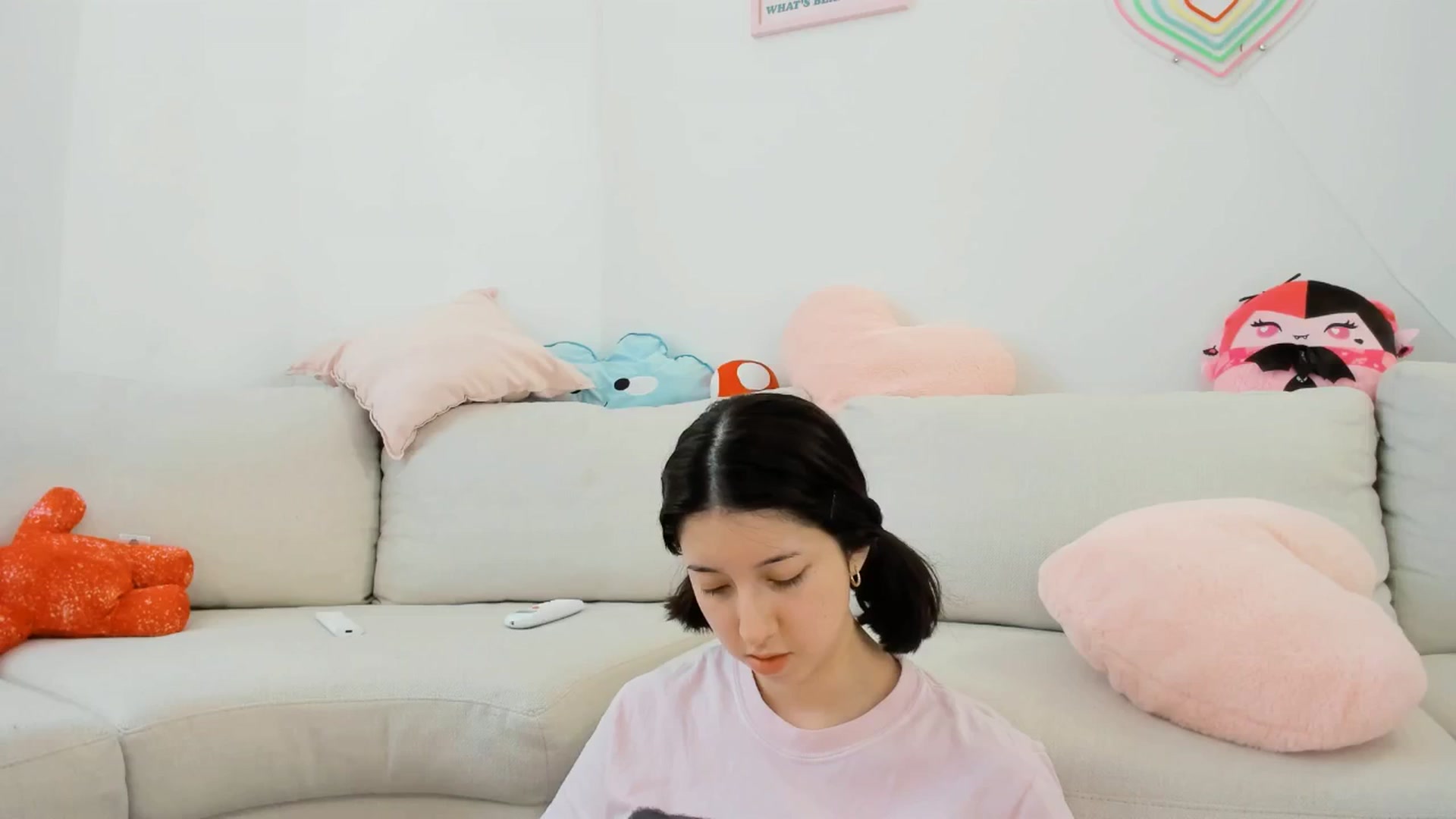Gallery image thumbnail from Cherrycute666's myfreecams stream on, 02/26/2025, 21:11 image 11 of 20