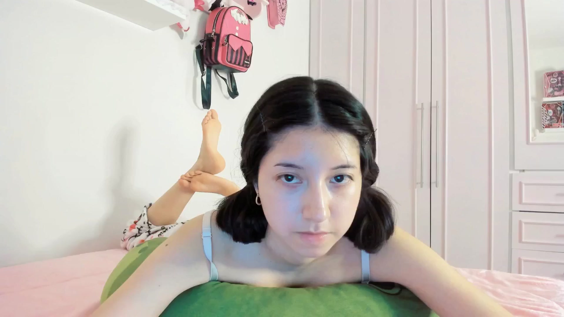 Gallery image thumbnail from Cherrycute666's myfreecams stream on, 02/27/2025, 08:59 image 18 of 20